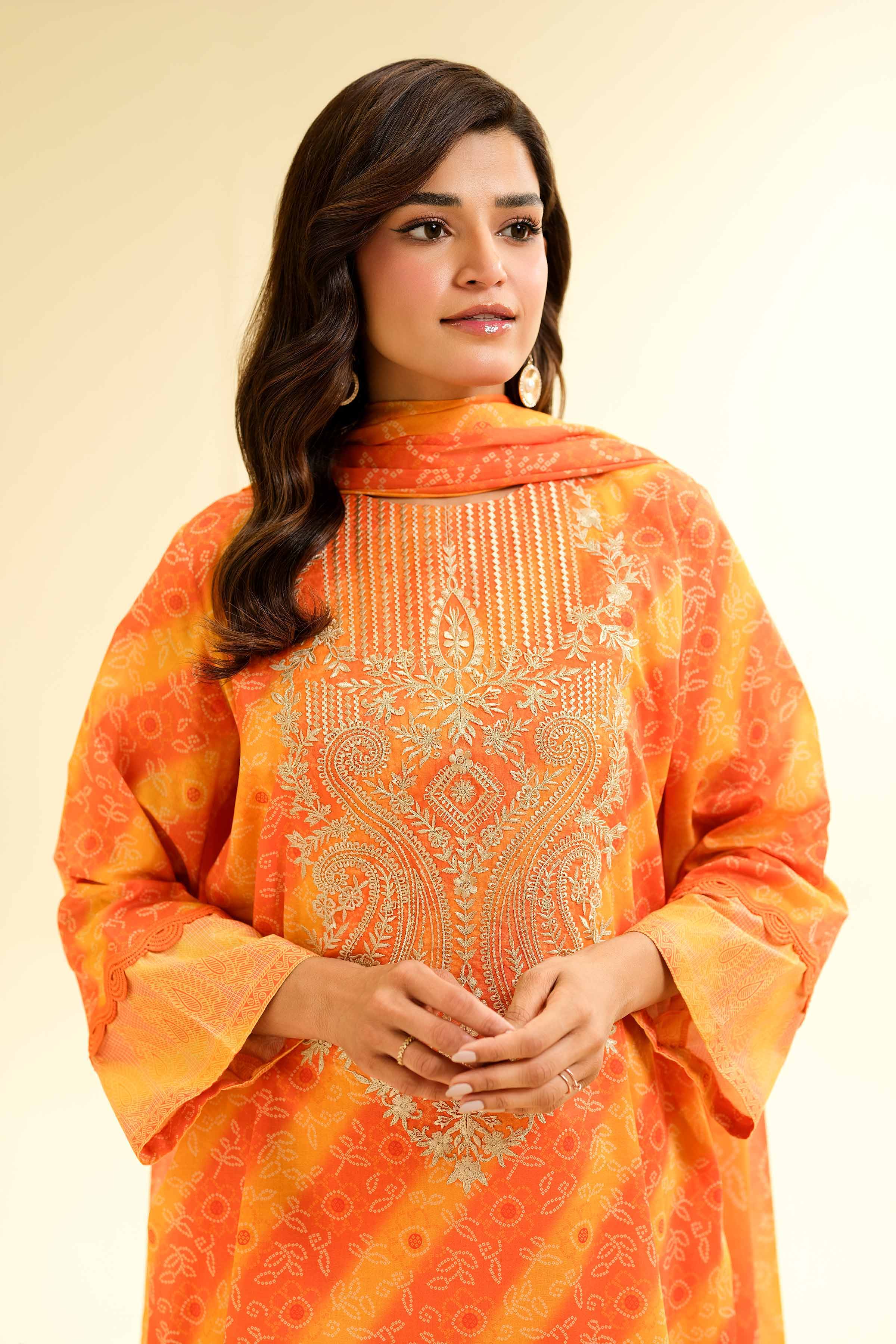 2 Piece - Printed Embroidered Suit - 42501161