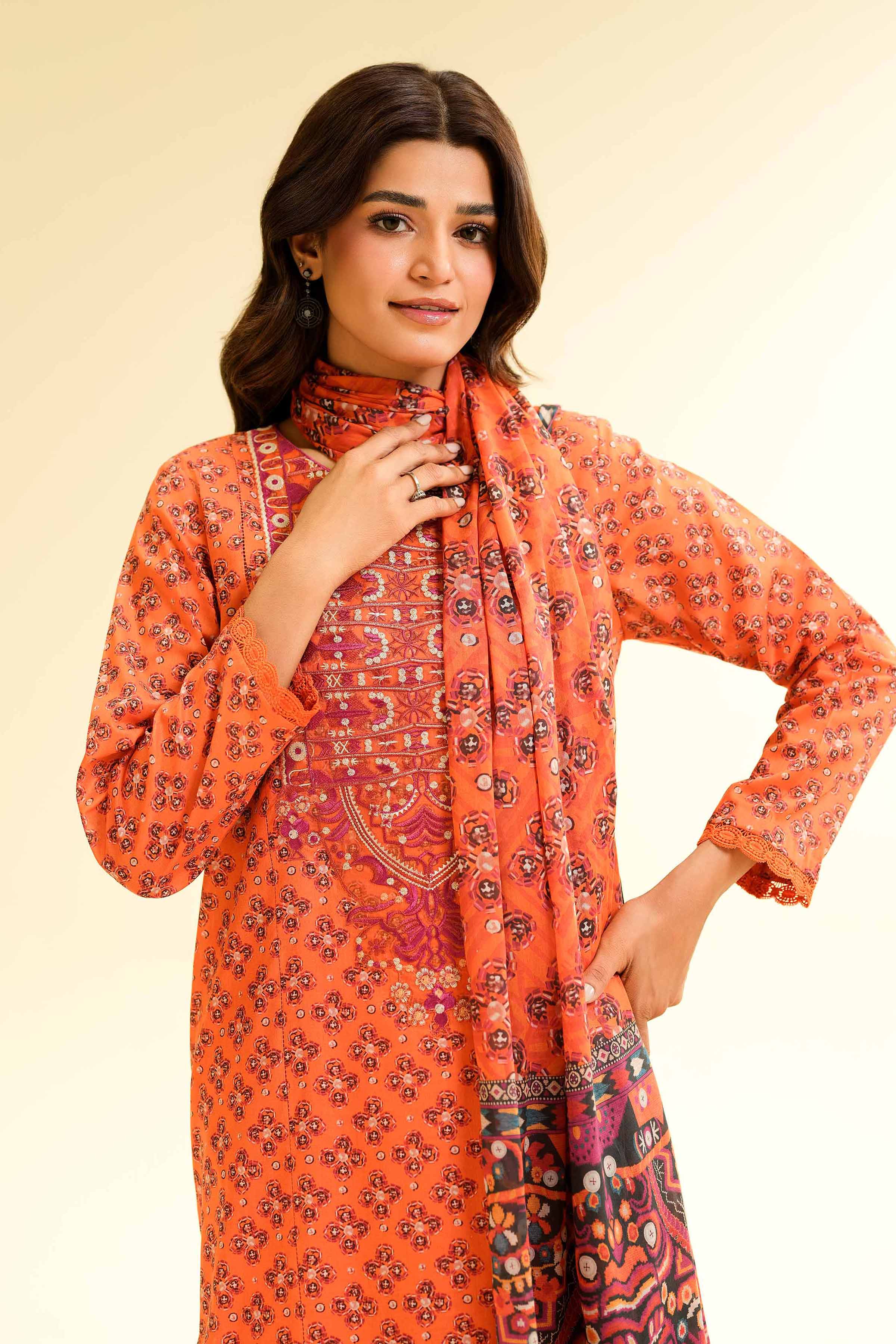 2 Piece - Printed Embroidered Suit - 42501164