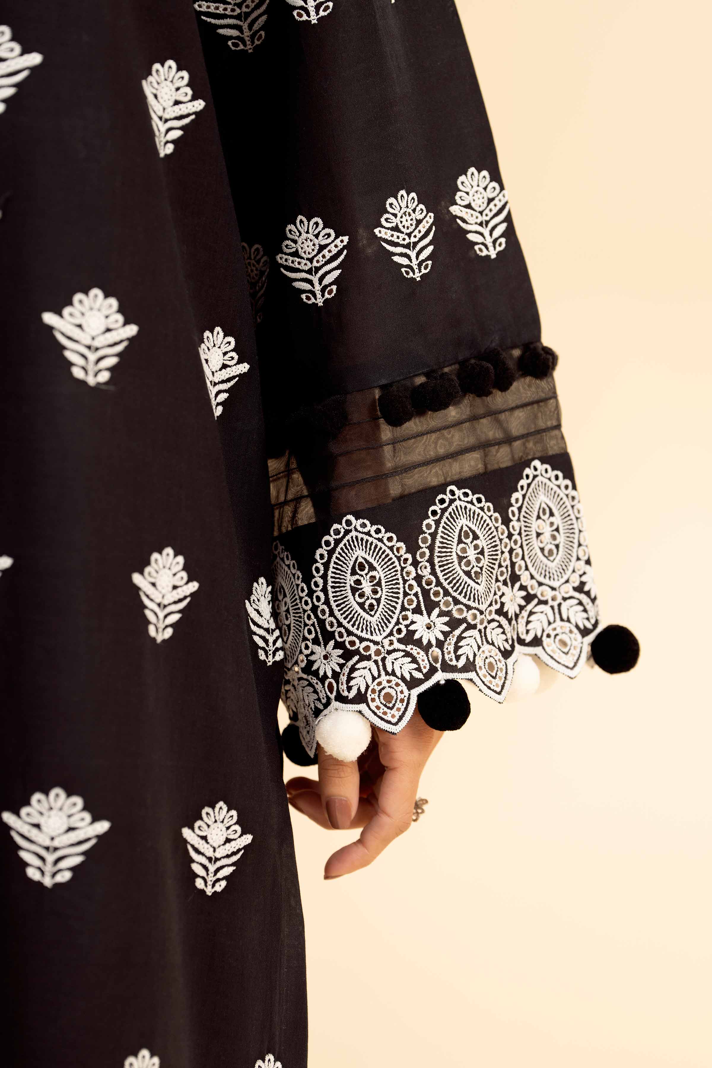 3 Piece - Embroidered Suit - 42501415