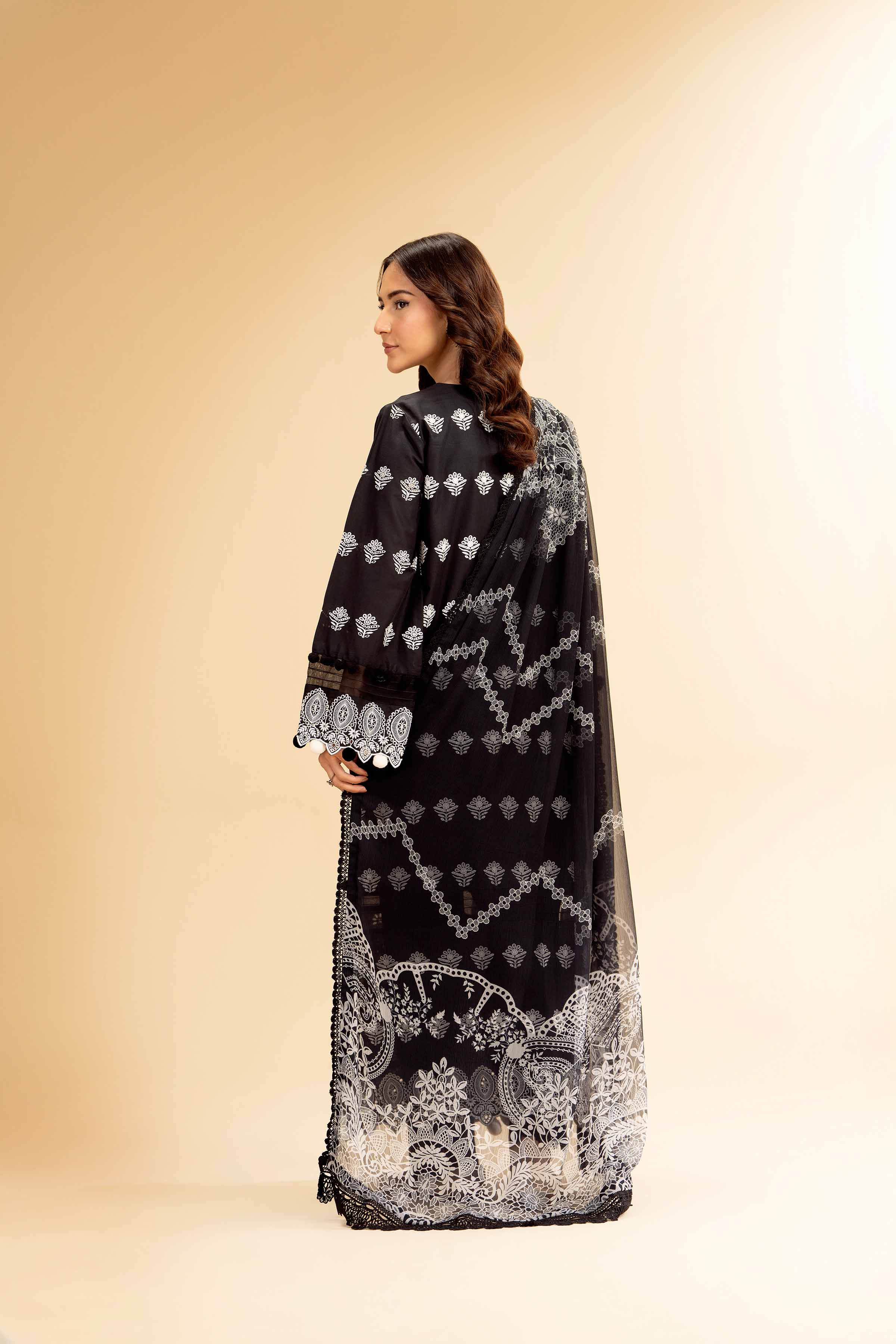3 Piece - Embroidered Suit - 42501415