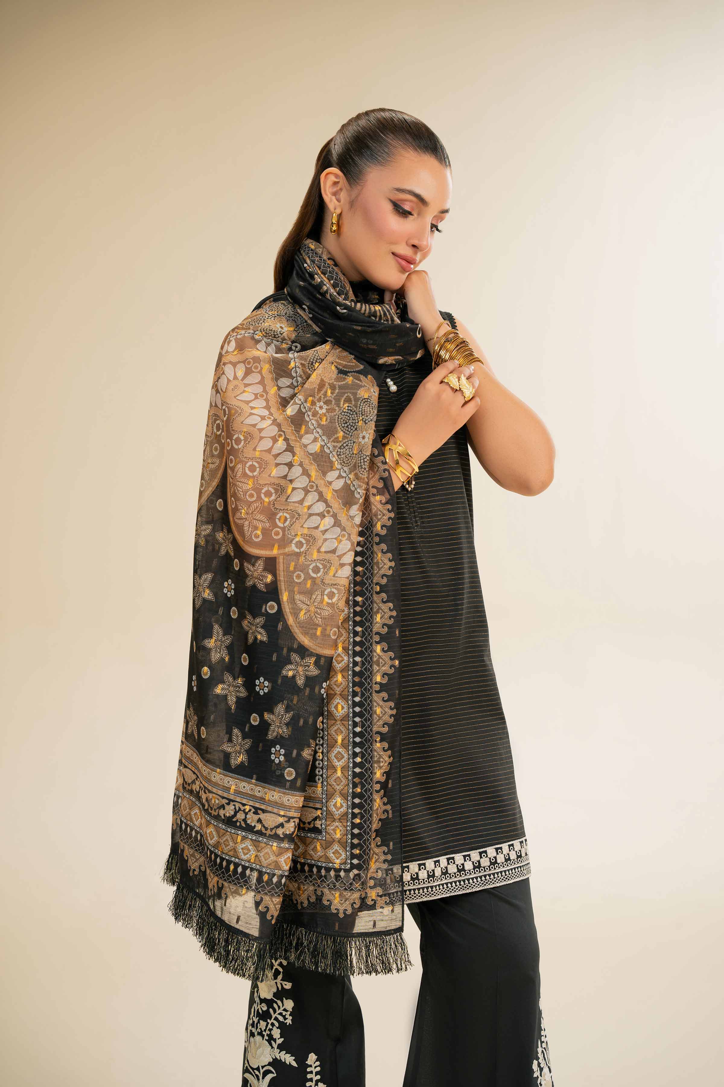 3 Piece - Embroidered Suit - 42501438