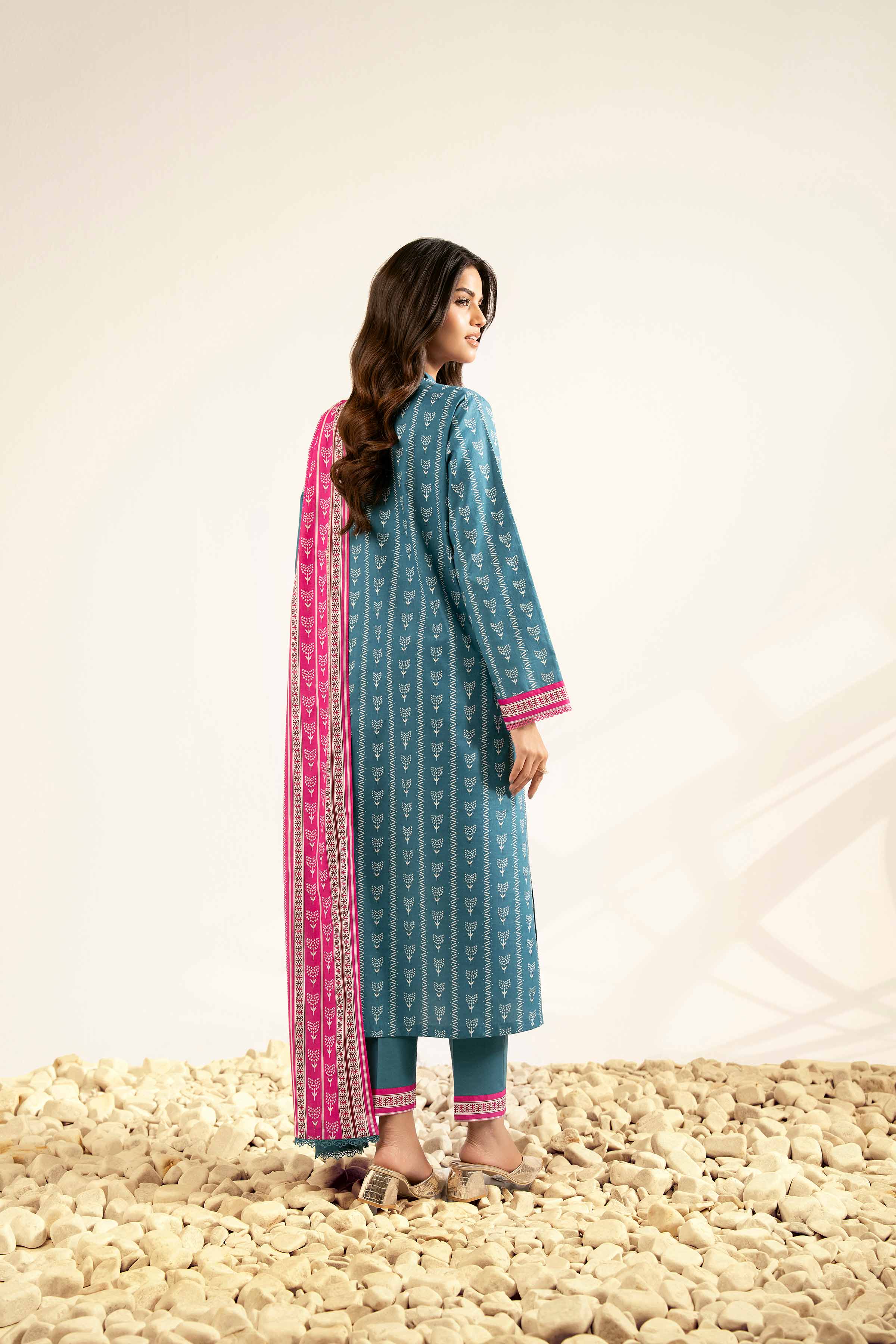 NISHATUAE - Turquoise Printed Cambric 3-piece Unstitched Suit