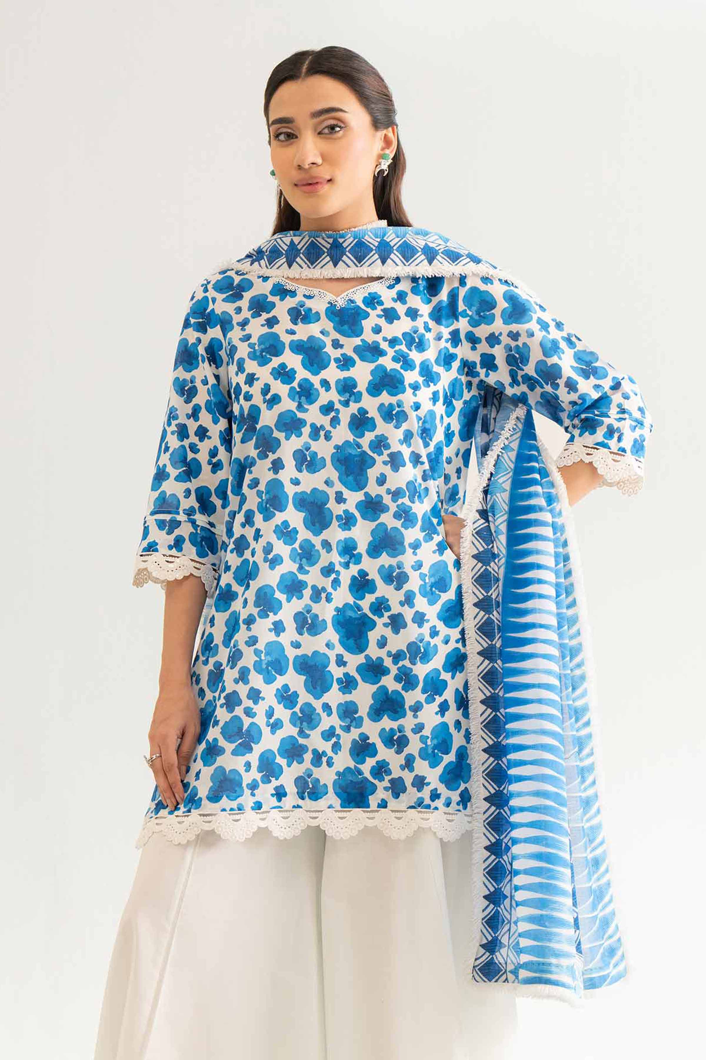 NISHATUAE - Blue Printed Lawn 3-piece Unstitched Suit