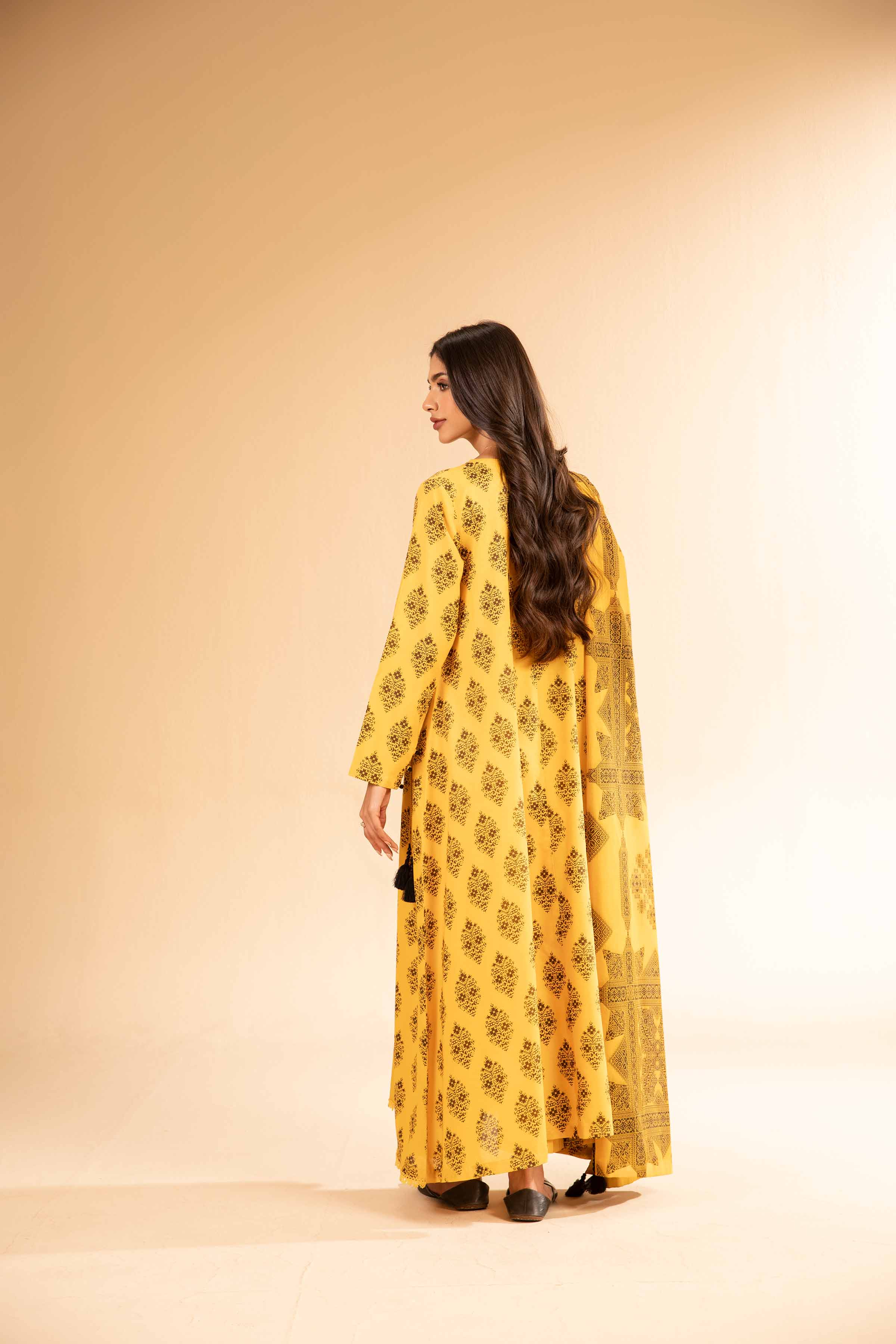 NISHATUAE - Yellow Printed Lawn 3-piece Unstitched Suit