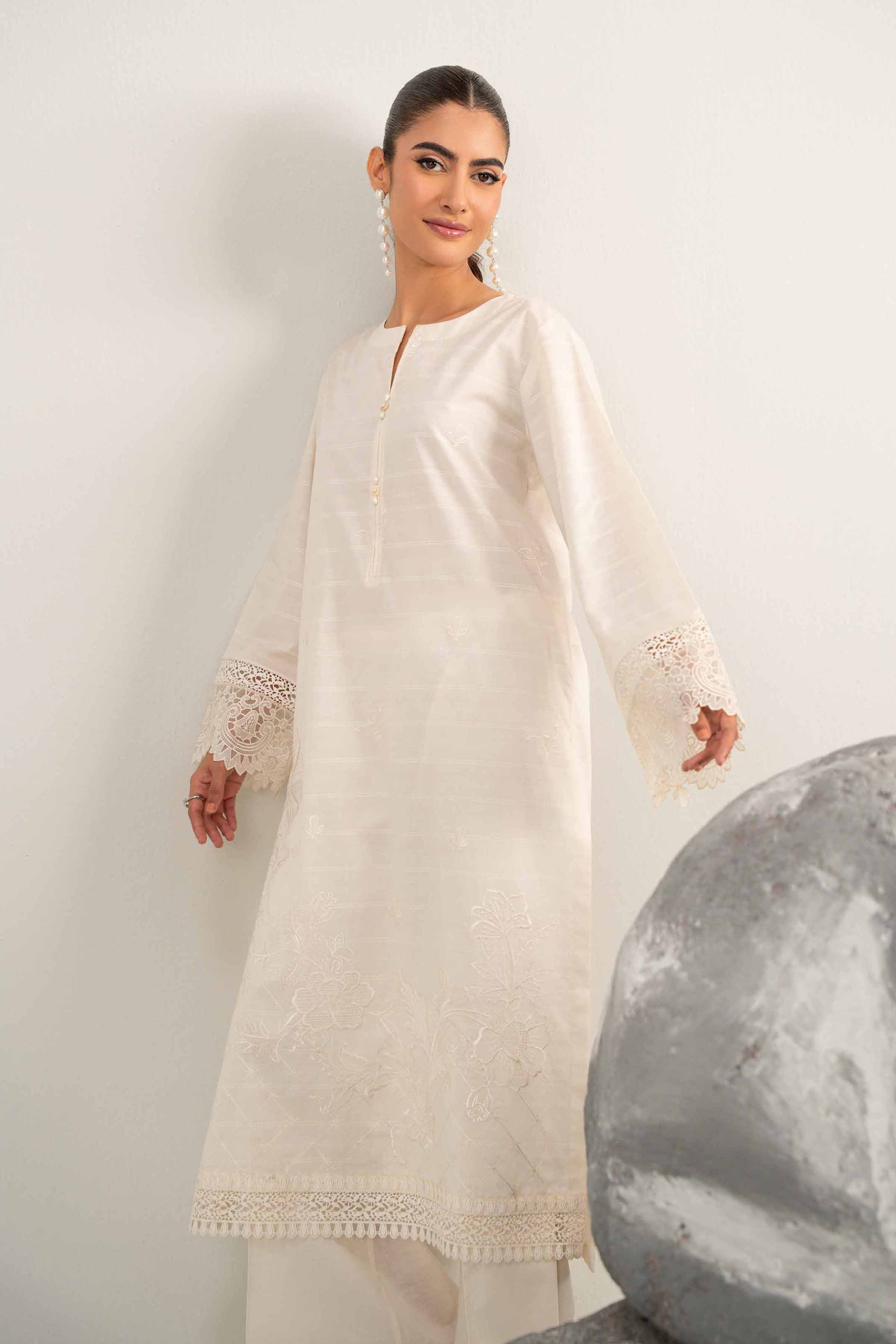 2 Piece - Embroidered Suit - 42501994