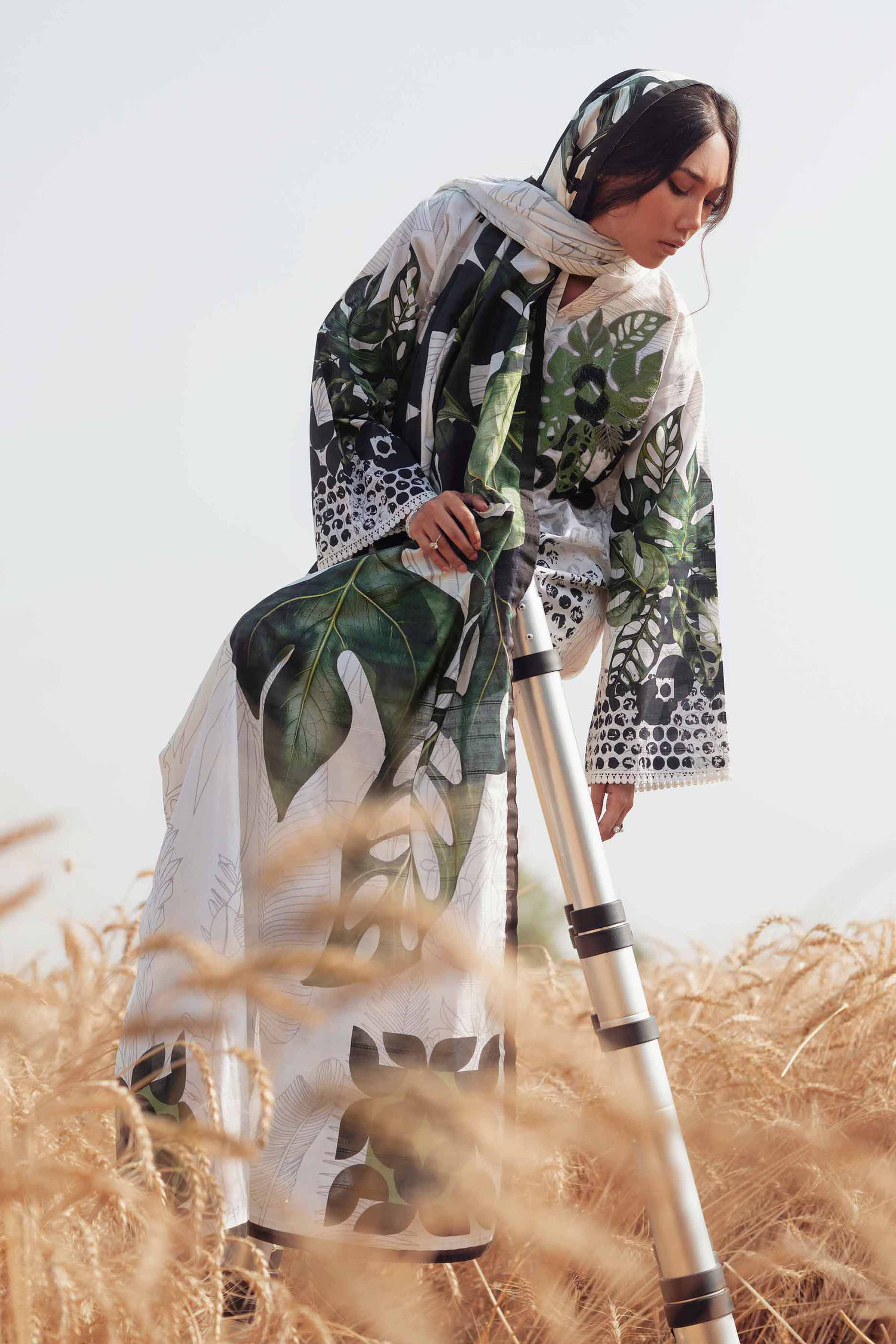 3 Piece - Digital Printed Embroidered Suit - 42502051