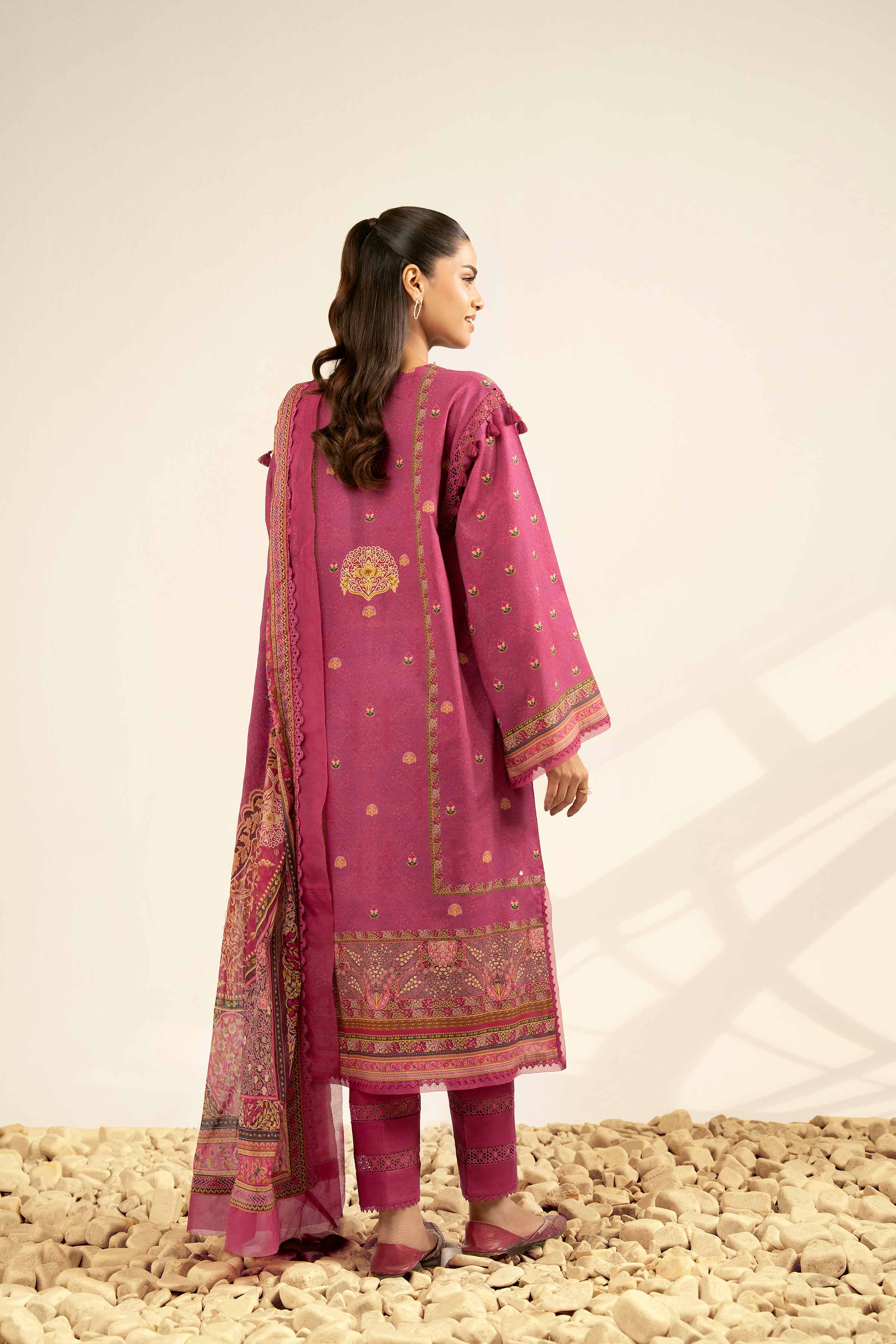NISHATUAE - Magenta Printed Cambric 3-piece Unstitched Suit