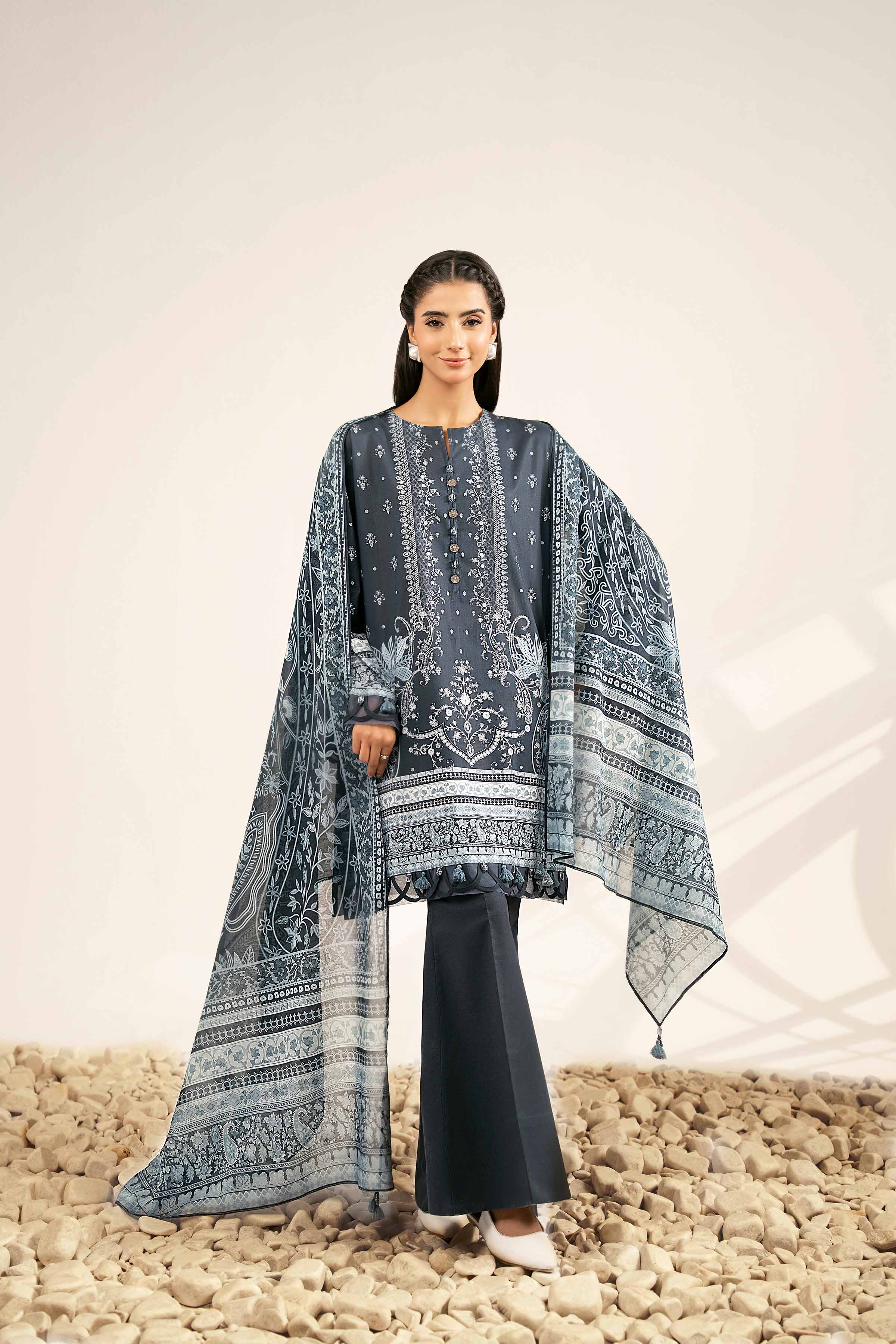 NISHATUAE - Blue Printed Cambric 3-piece Unstitched Suit