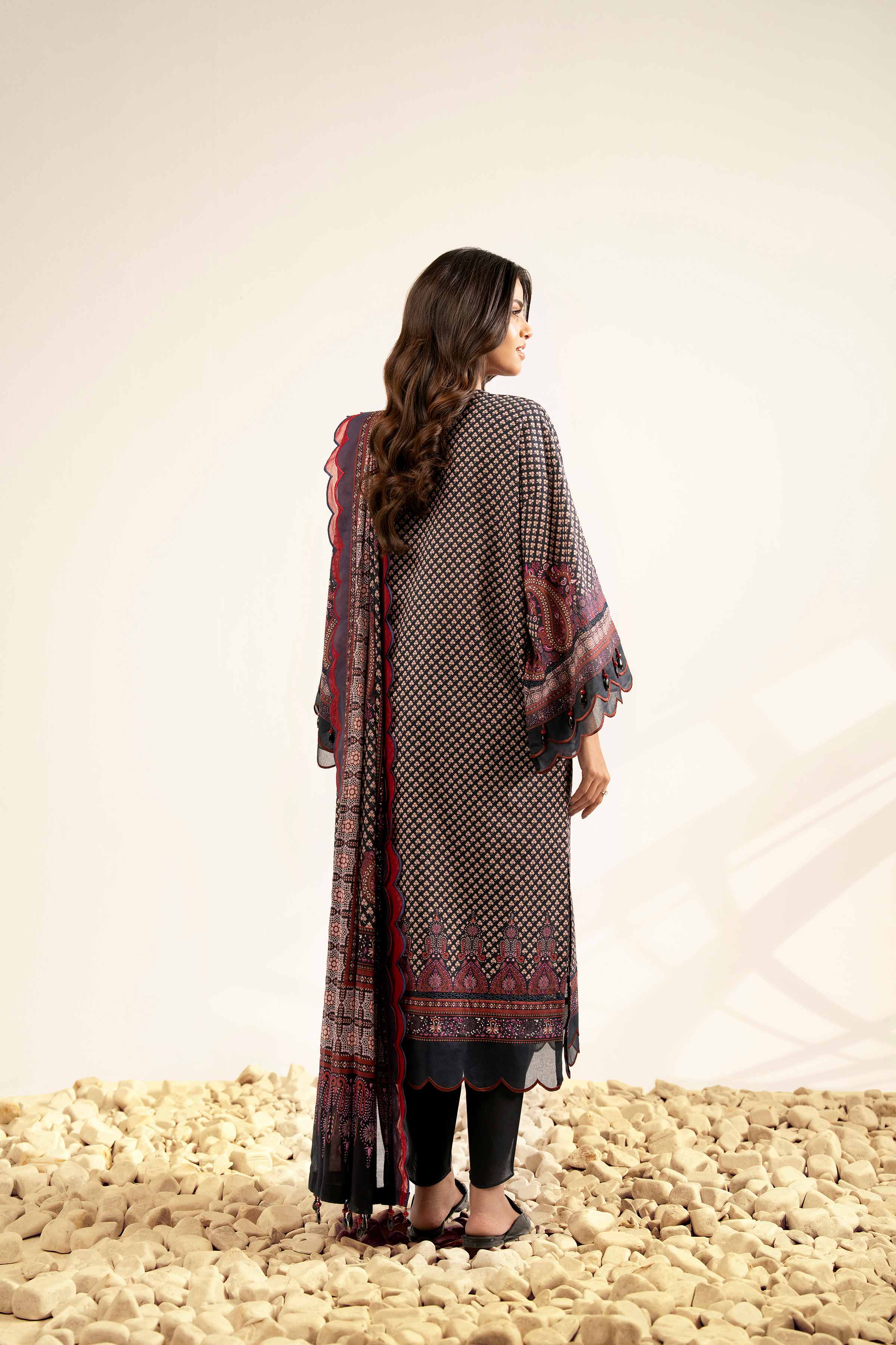 NISHATUAE - Black Printed Cambric 3-piece Unstitched Suit