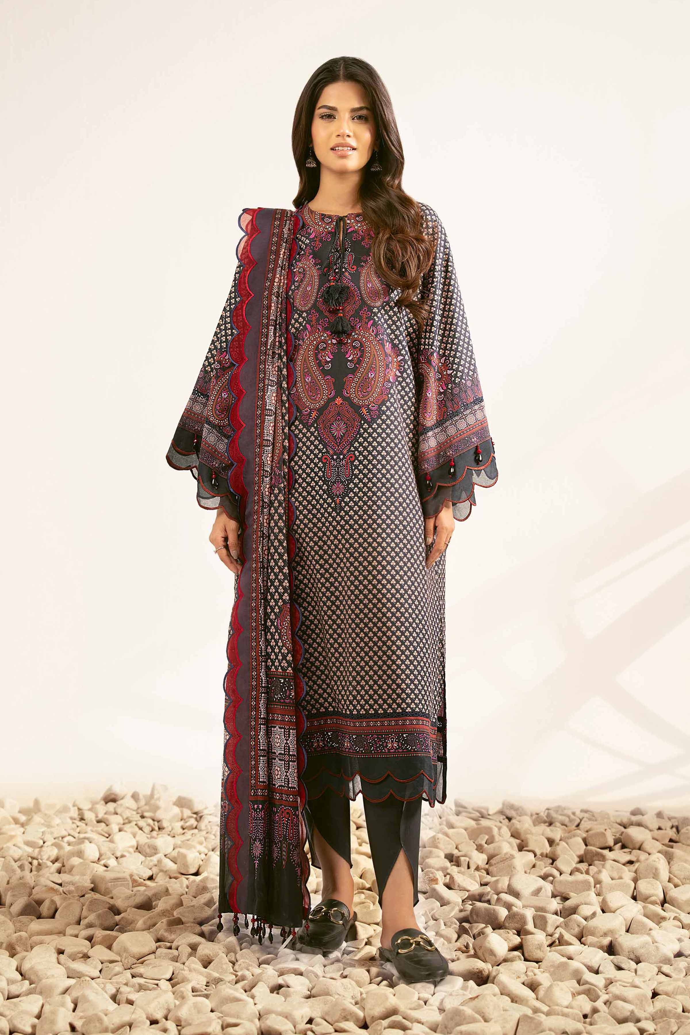 NISHATUAE - Black Printed Cambric 3-piece Unstitched Suit