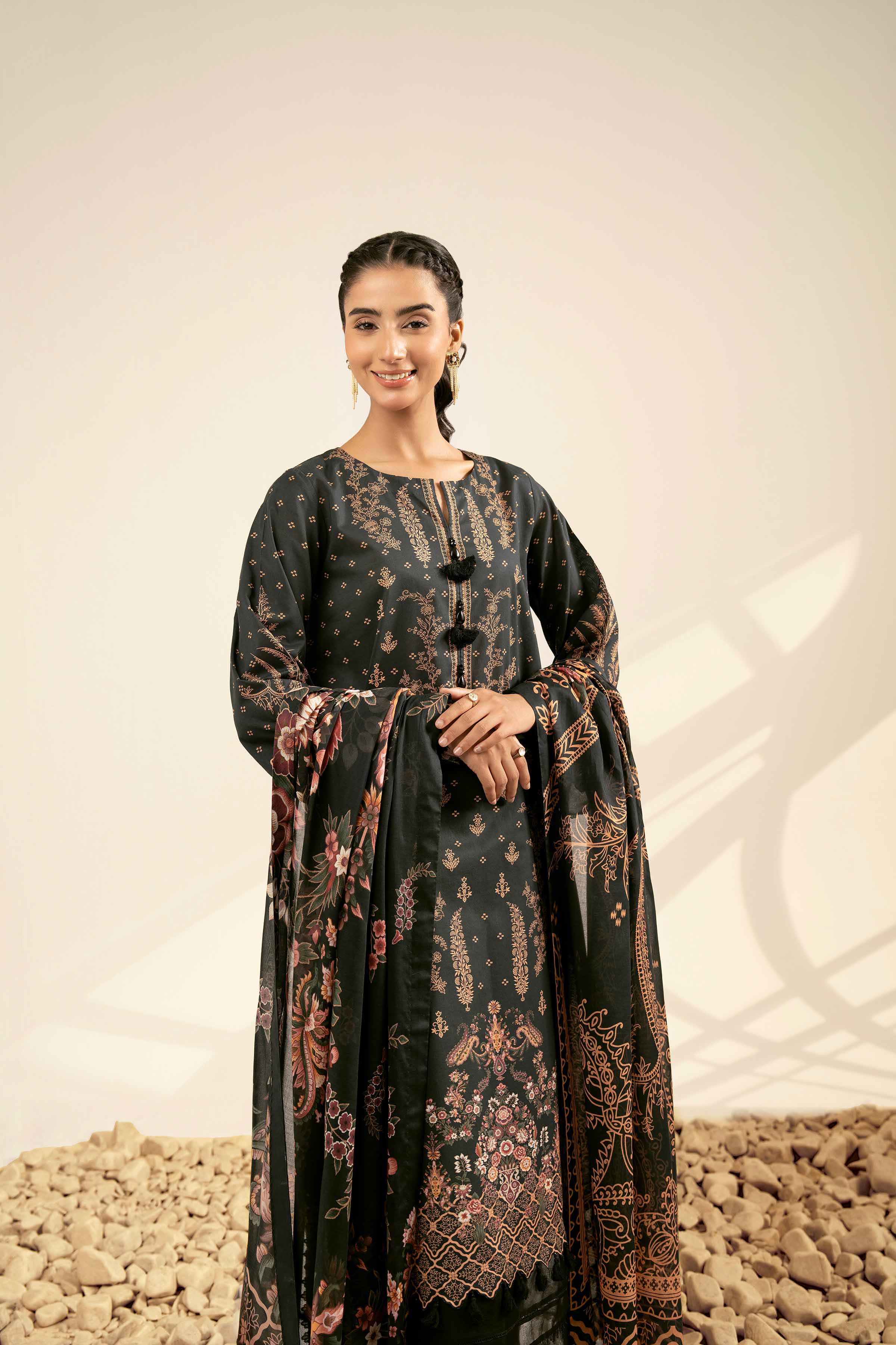 NISHATUAE - Black Printed Cambric 3-piece Unstitched Suit