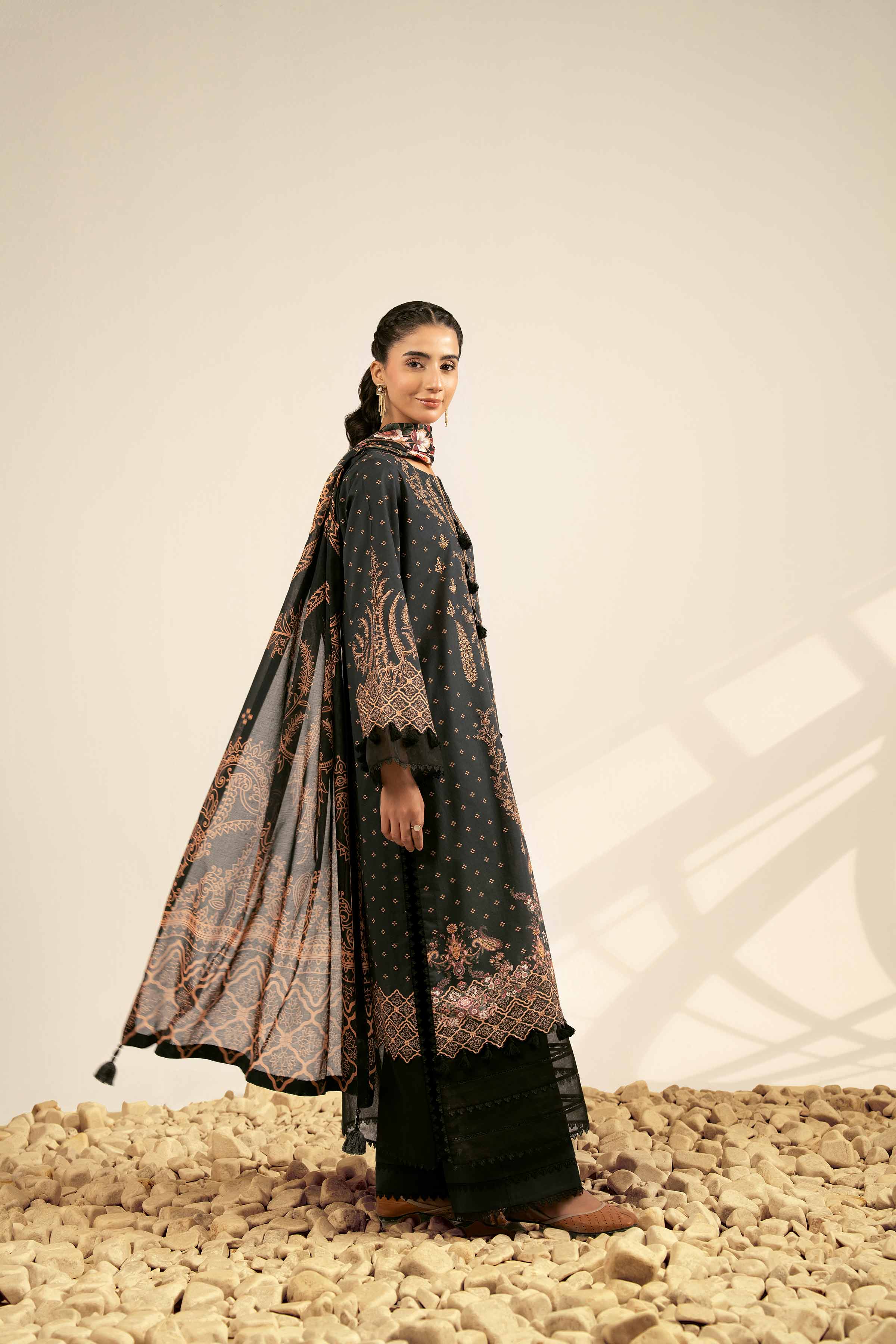 NISHATUAE - Black Printed Cambric 3-piece Unstitched Suit