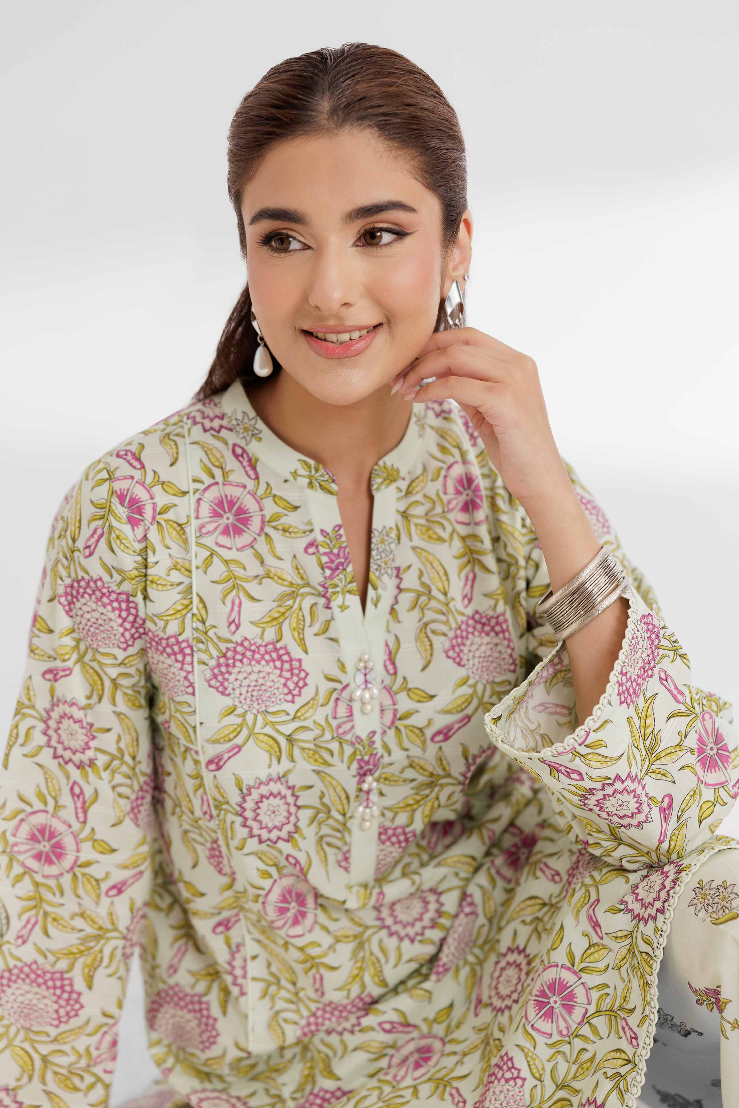 NISHATUAE - Green Printed Lawn 2-piece Unstitched Dress