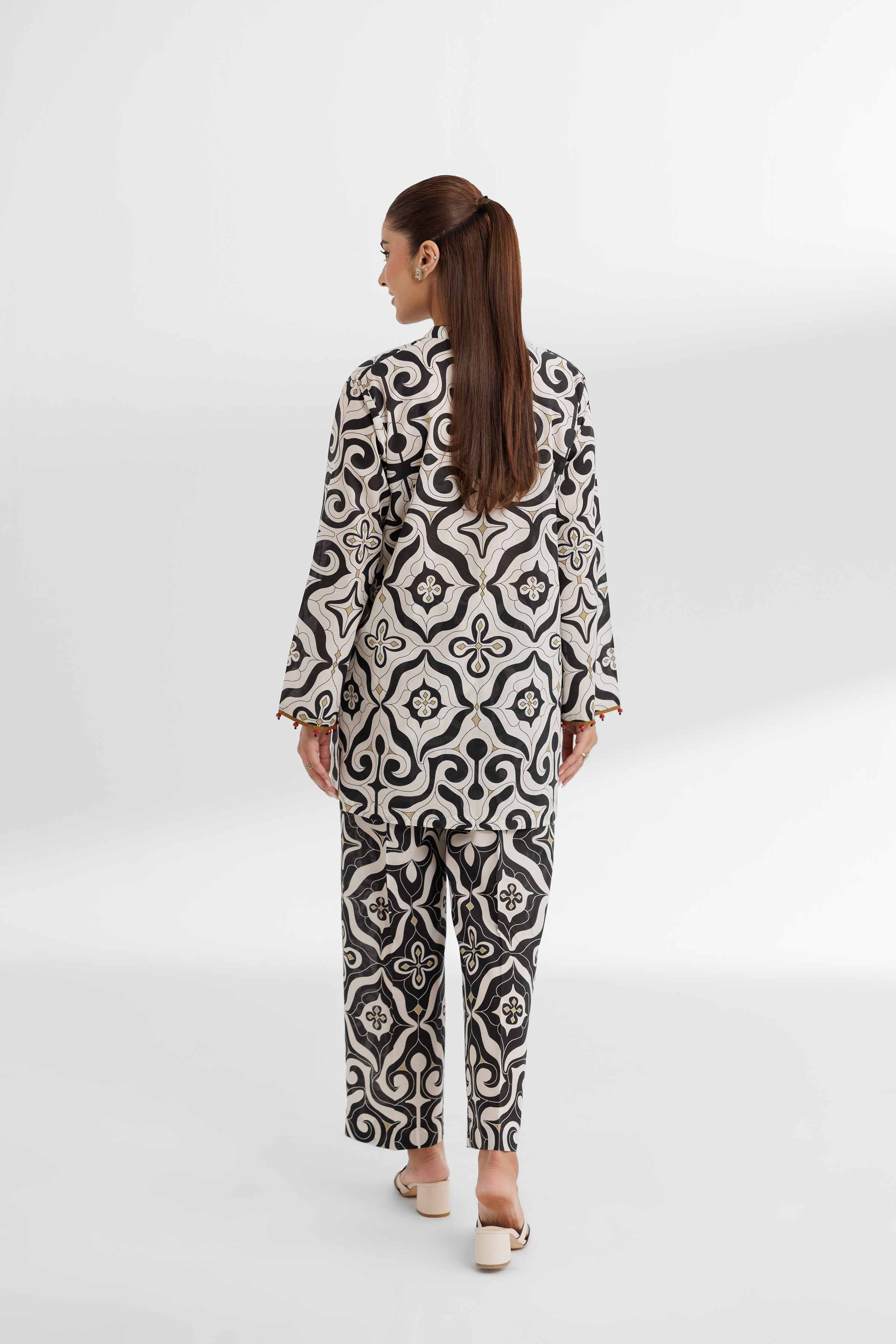 NISHATUAE - Black Printed Cambric 2-piece Unstitched Dress
