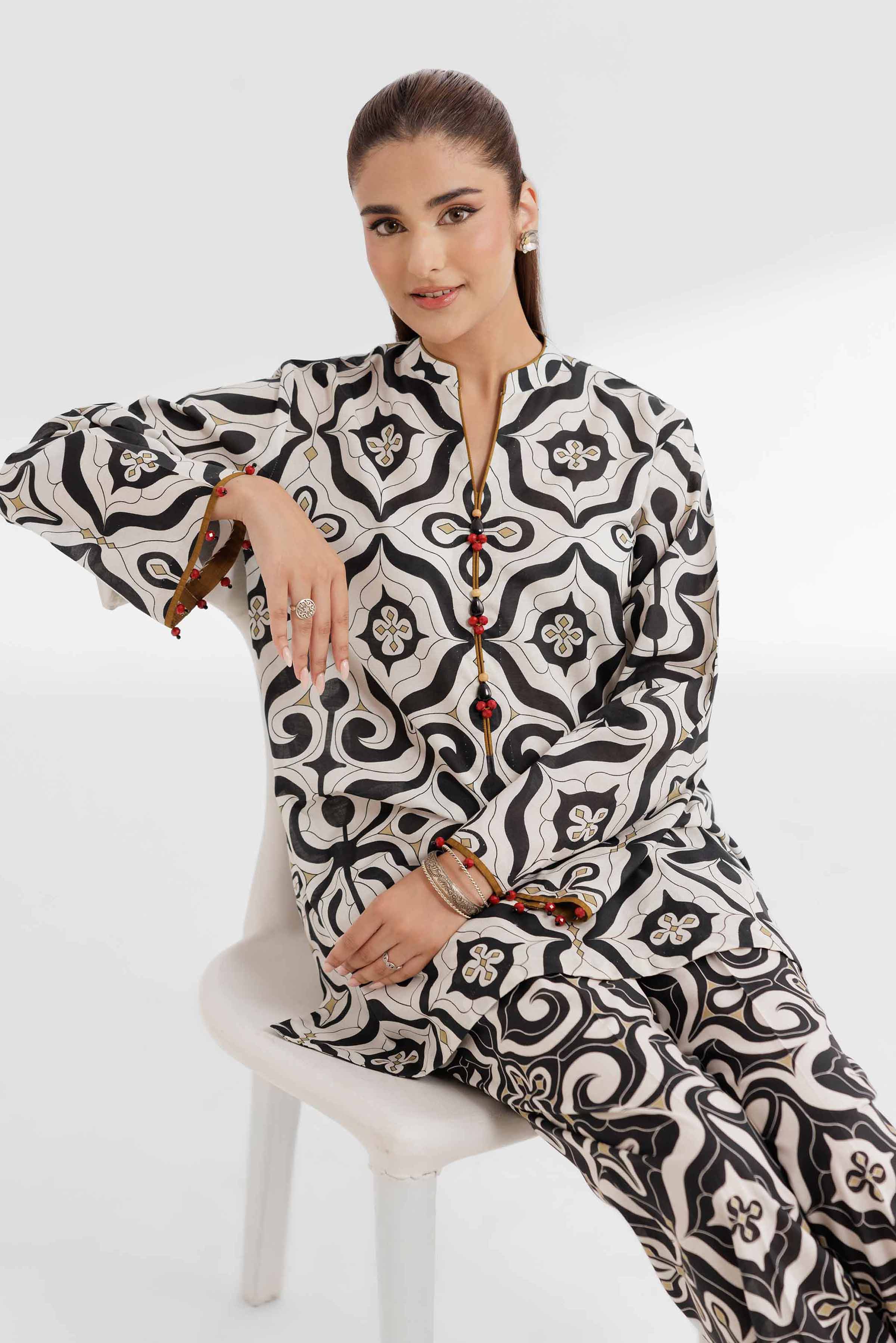 NISHATUAE - Black Printed Cambric 2-piece Unstitched Dress