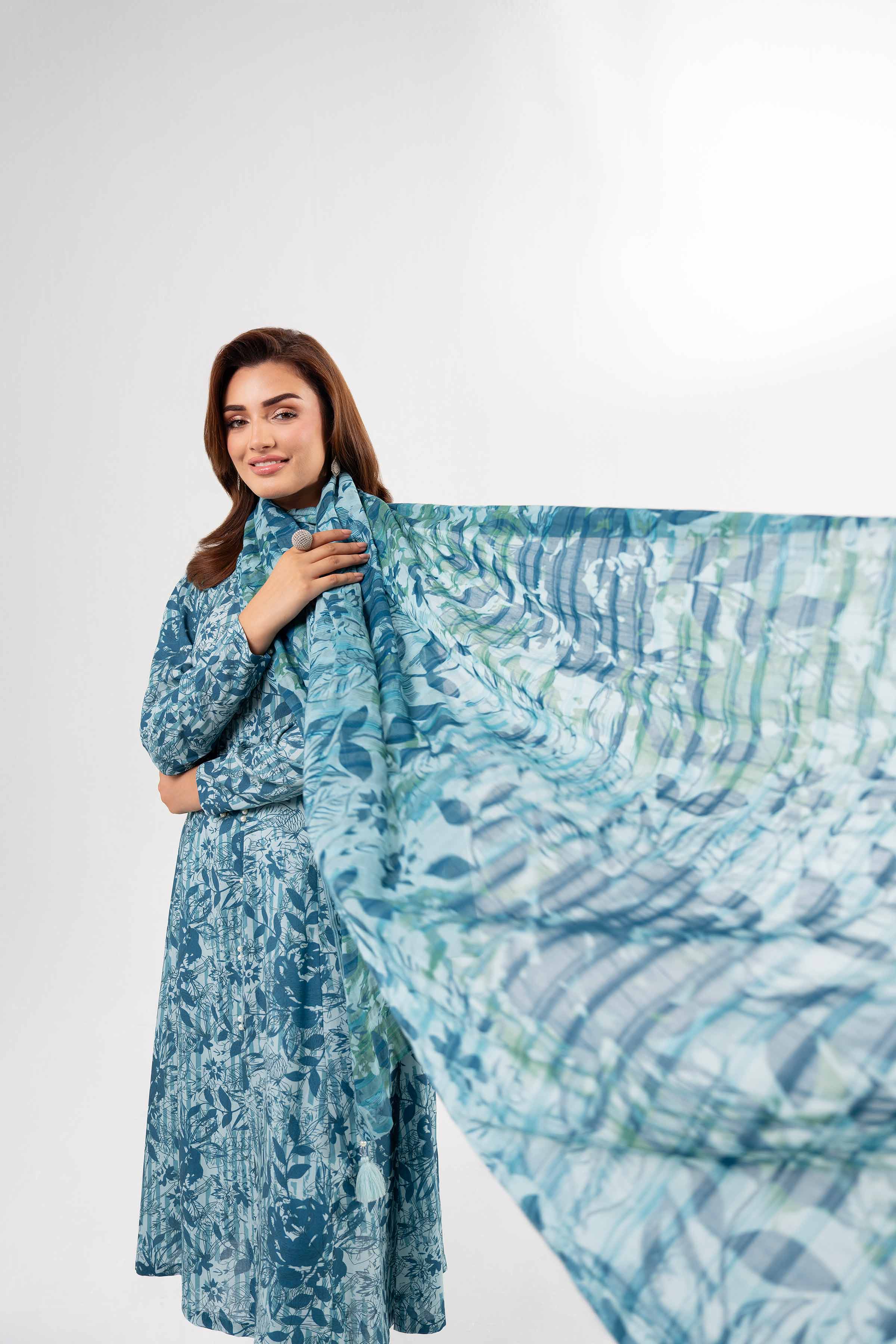 NISHATUAE - Blue Printed Lawn 3-piece Unstitched Suit