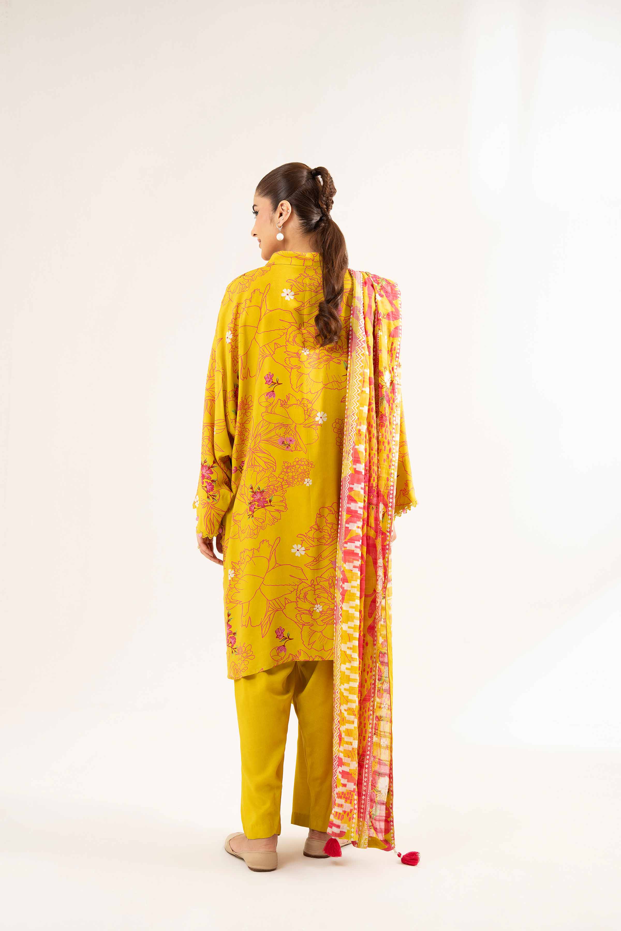 NISHATUAE - Green Printed Lawn 3-piece Unstitched Suit