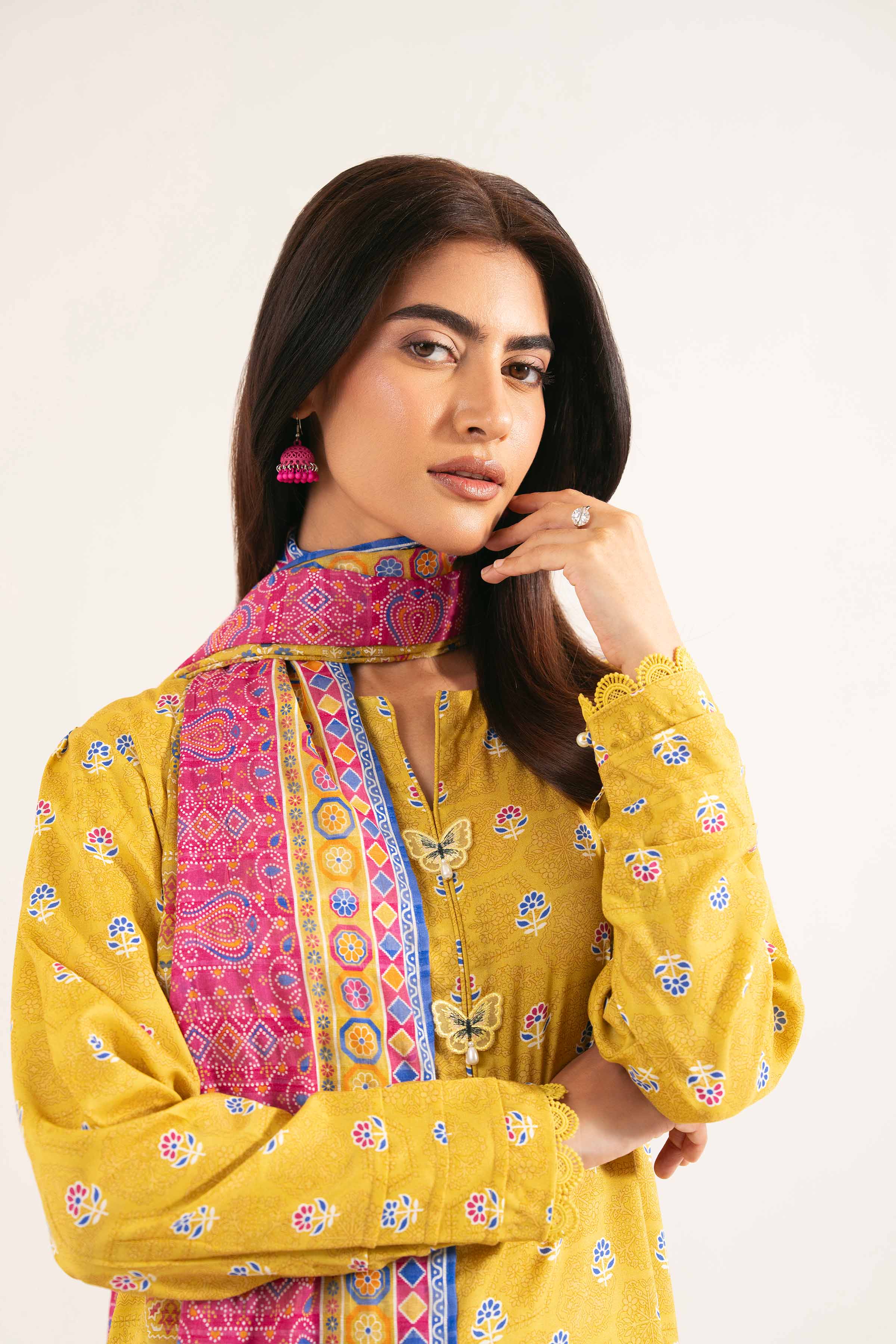 NISHATUAE - Gold Printed Lawn 3-piece Unstitched Suit