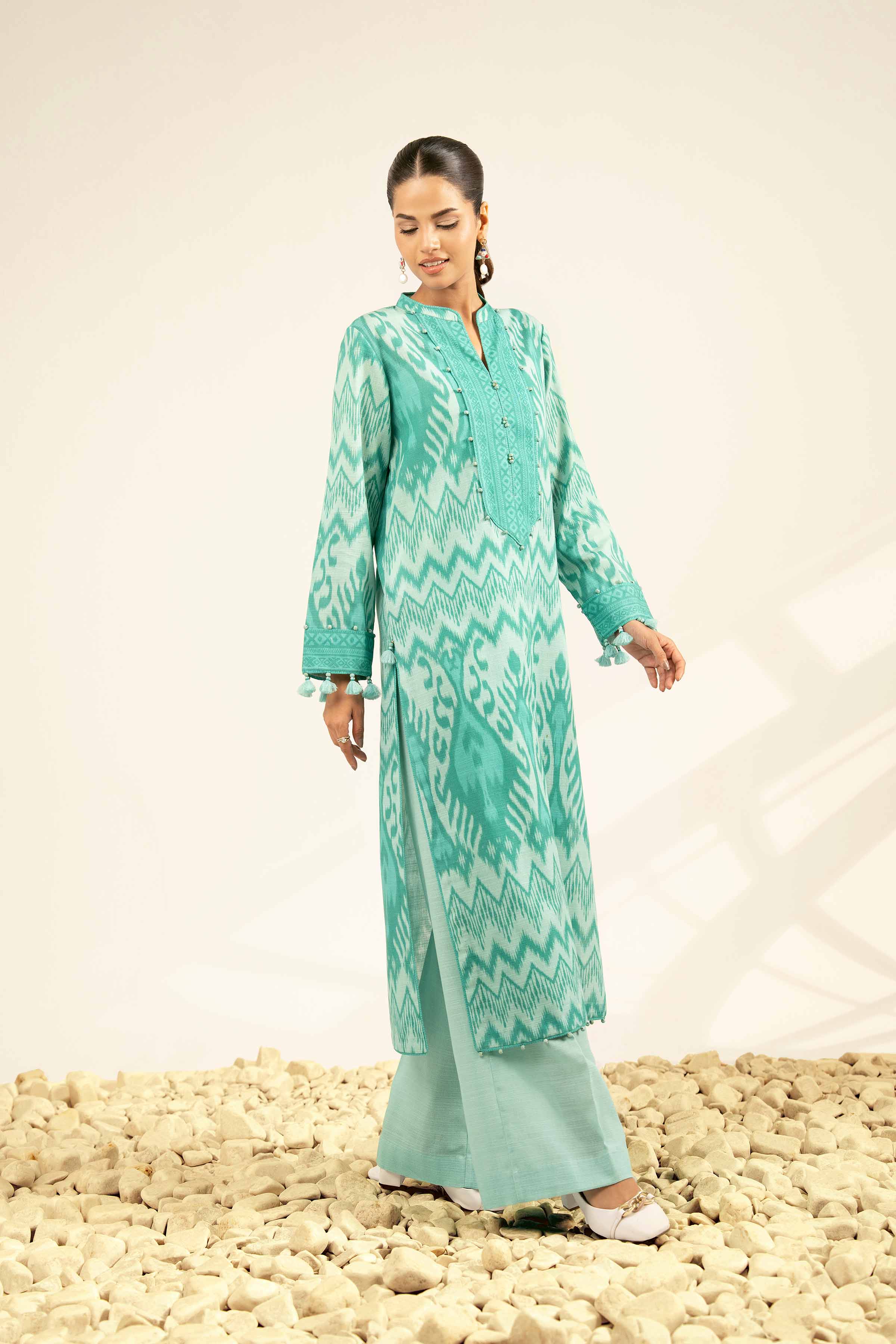 NISHATUAE - Green Printed Khaddar 2-piece Unstitched Dress