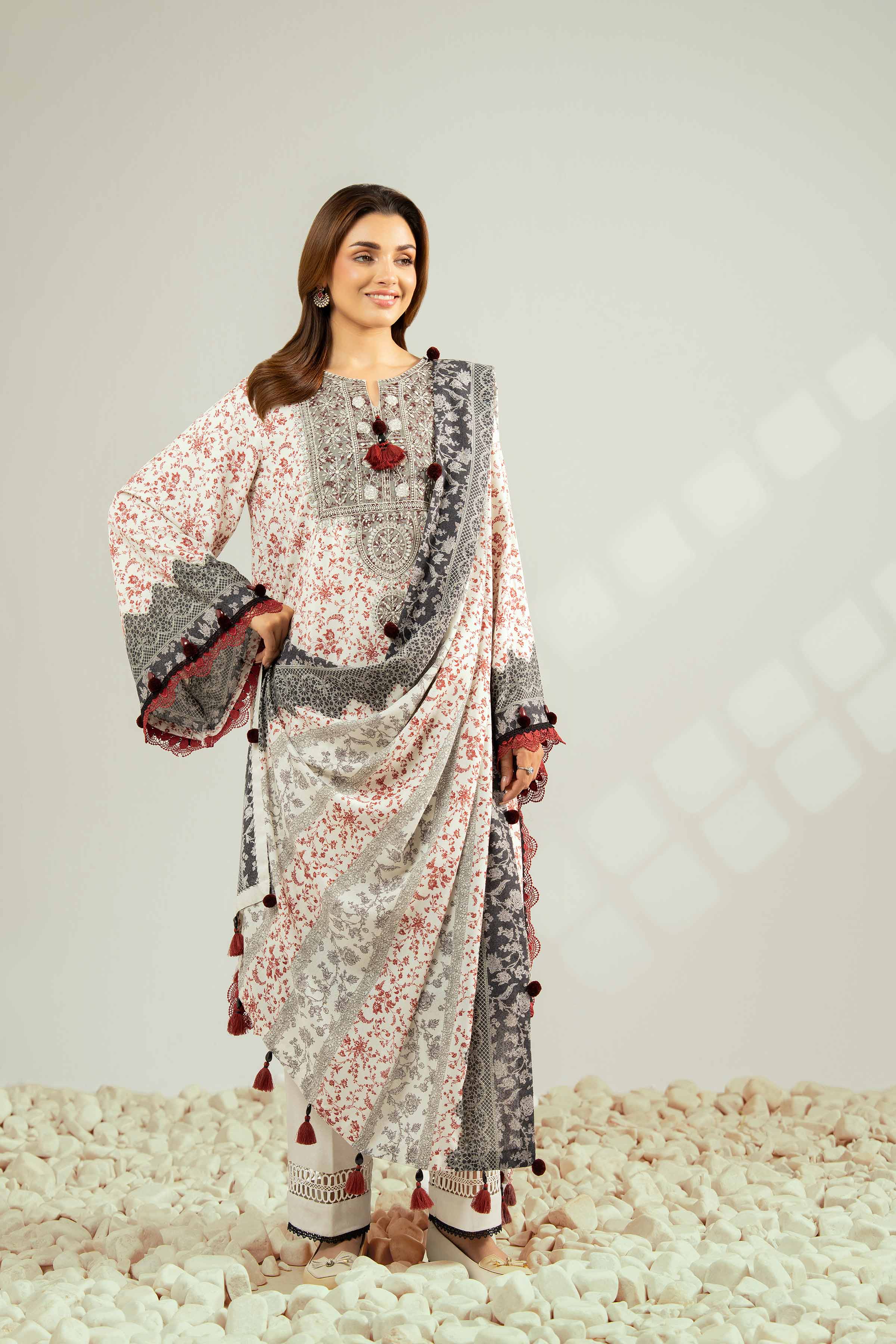 NISHATUAE - Off White Embroidered Karandi 3-piece Unstitched Suit