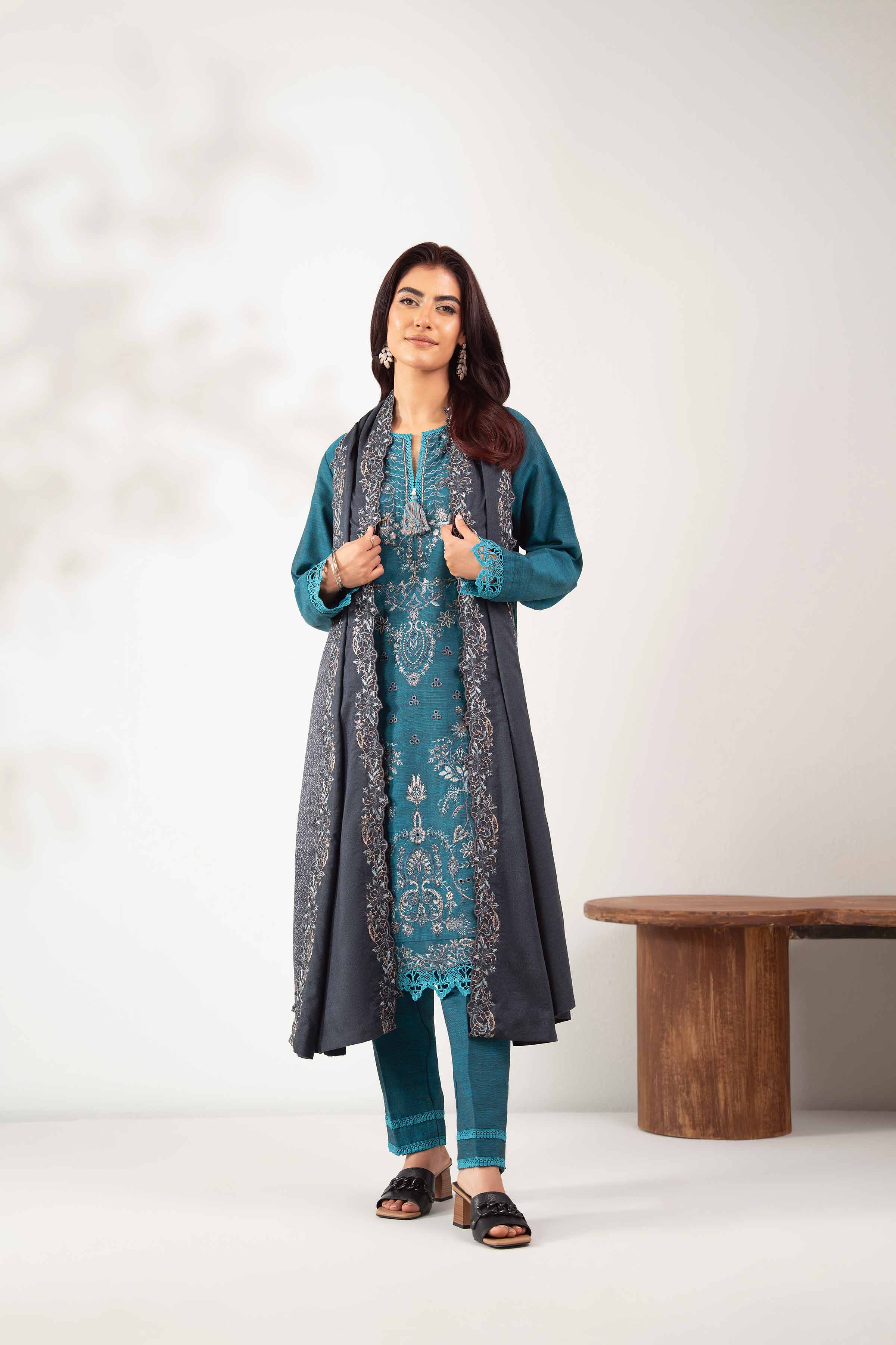 NISHATUAE - Blue Embroidered Khaddar 3-piece Unstitched Suit