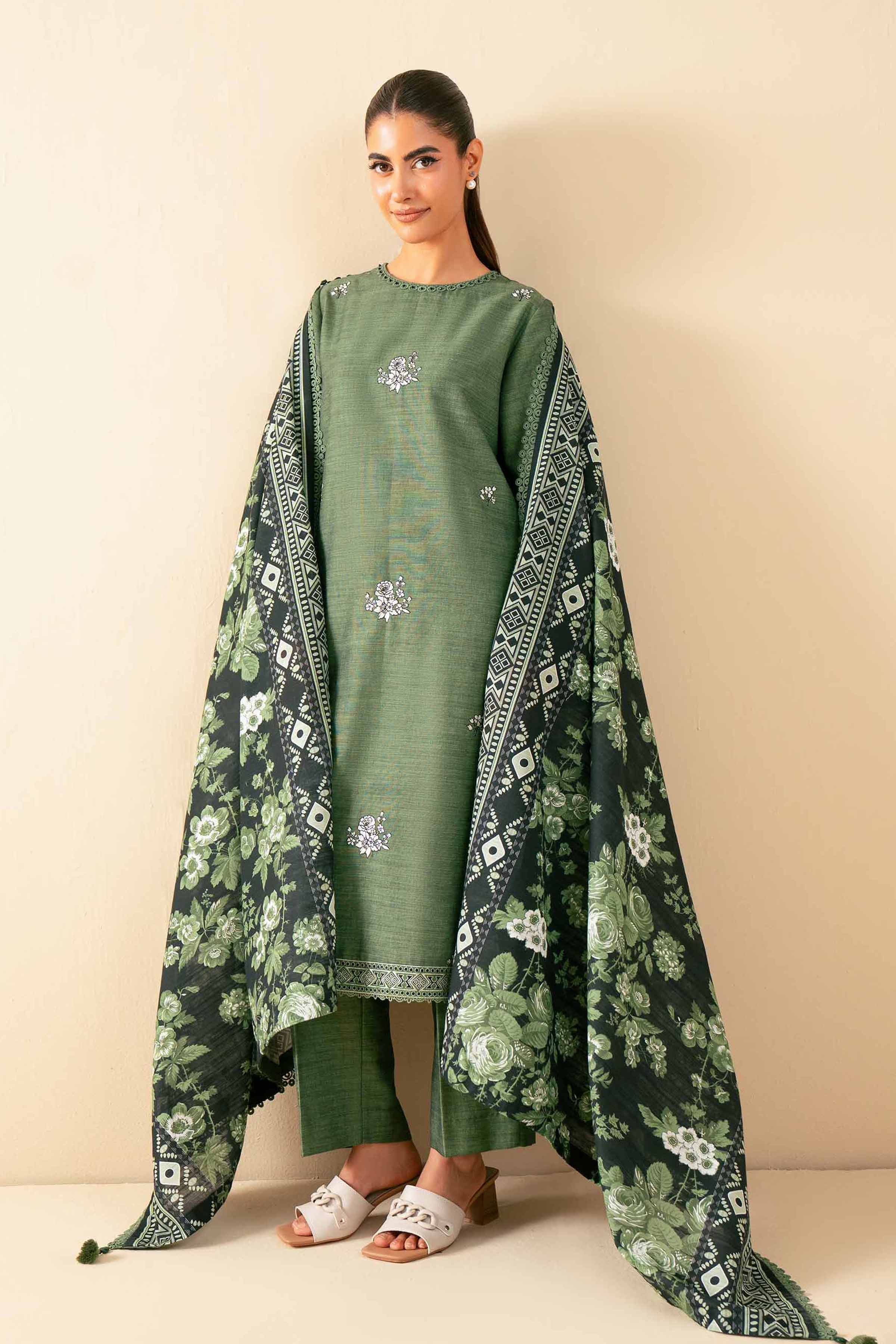 NISHATUAE - Green Embroidered Khaddar 3-piece Unstitched Suit