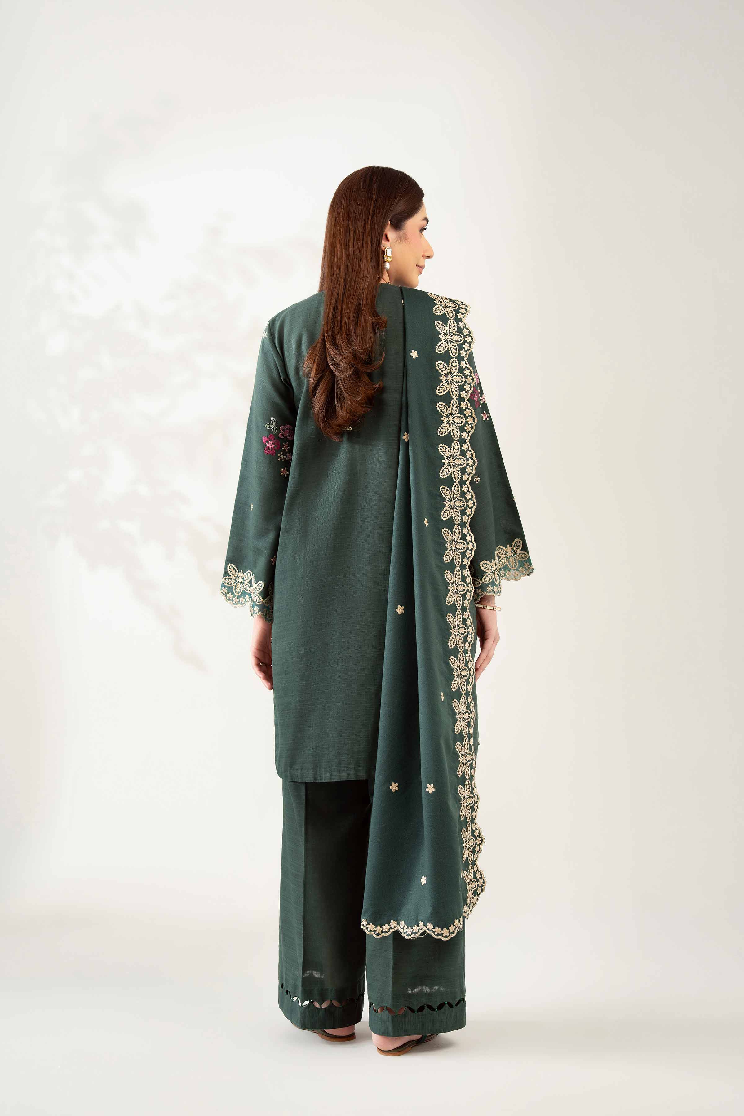 NISHATUAE - Green Embroidered Khaddar 3-piece Unstitched Suit