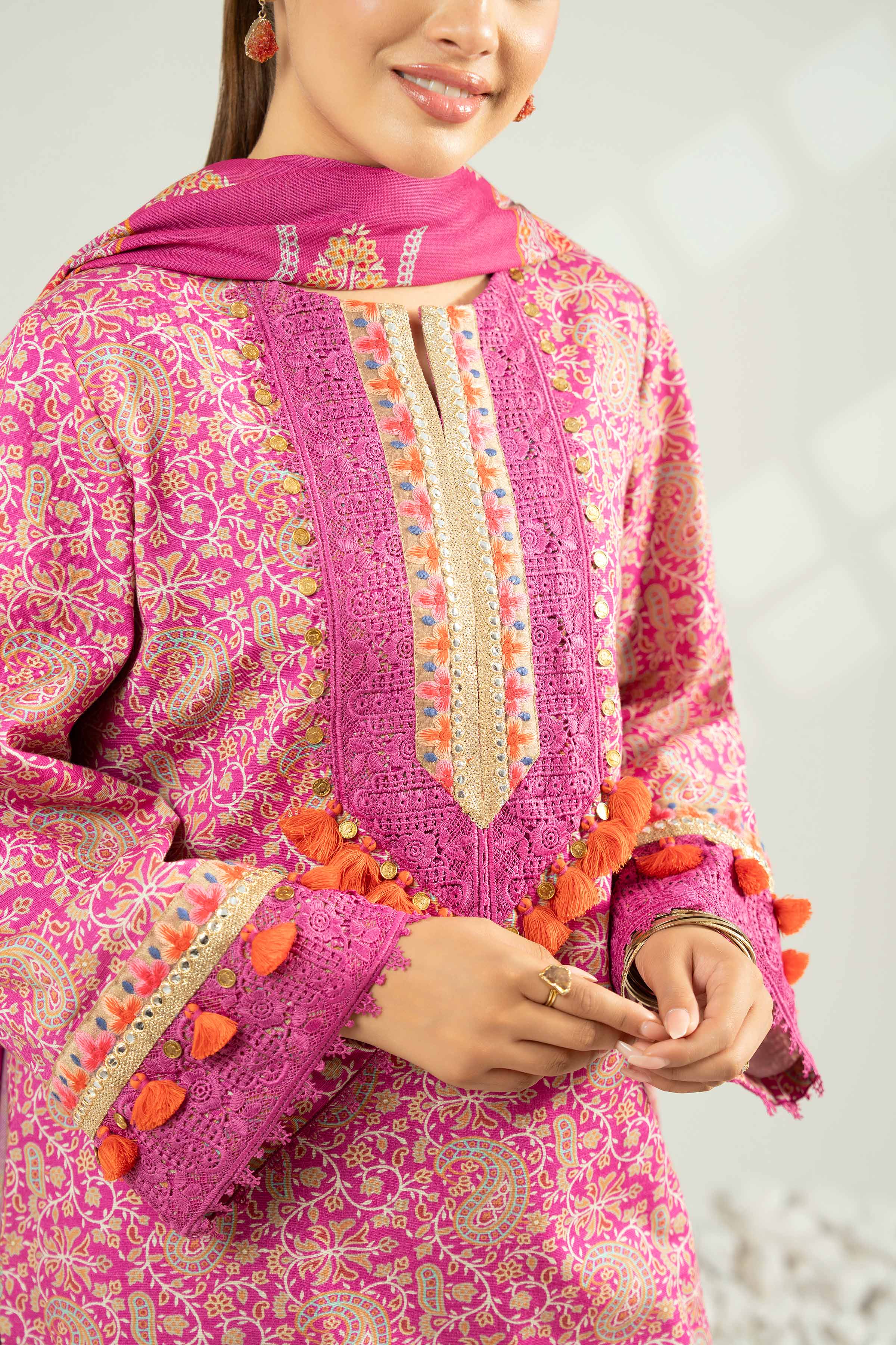 NISHATUAE - Pink Printed Khaddar 3-piece Unstitched Suit