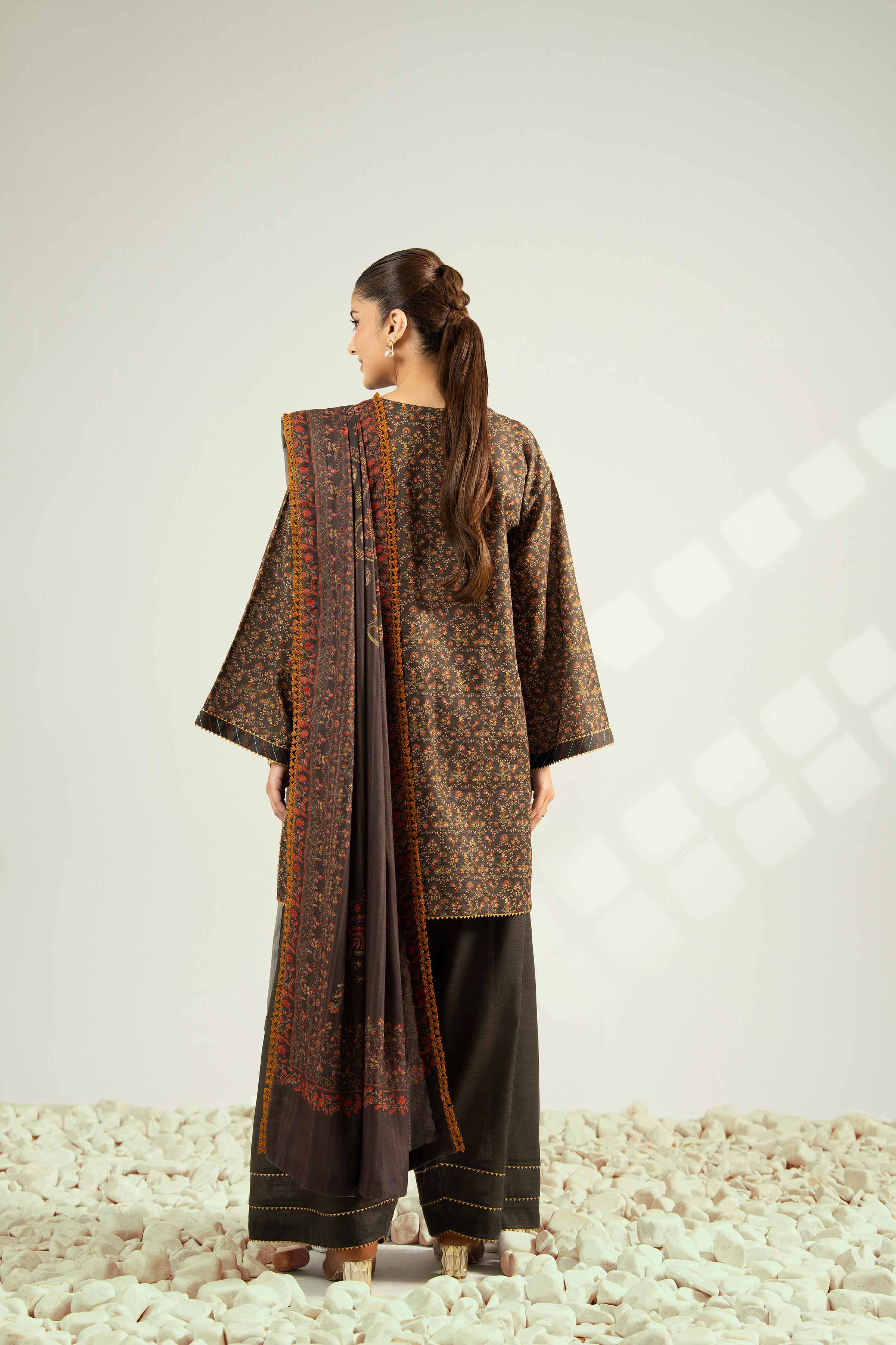 NISHATUAE - Multi Printed Khaddar 3-piece Unstitched Suit
