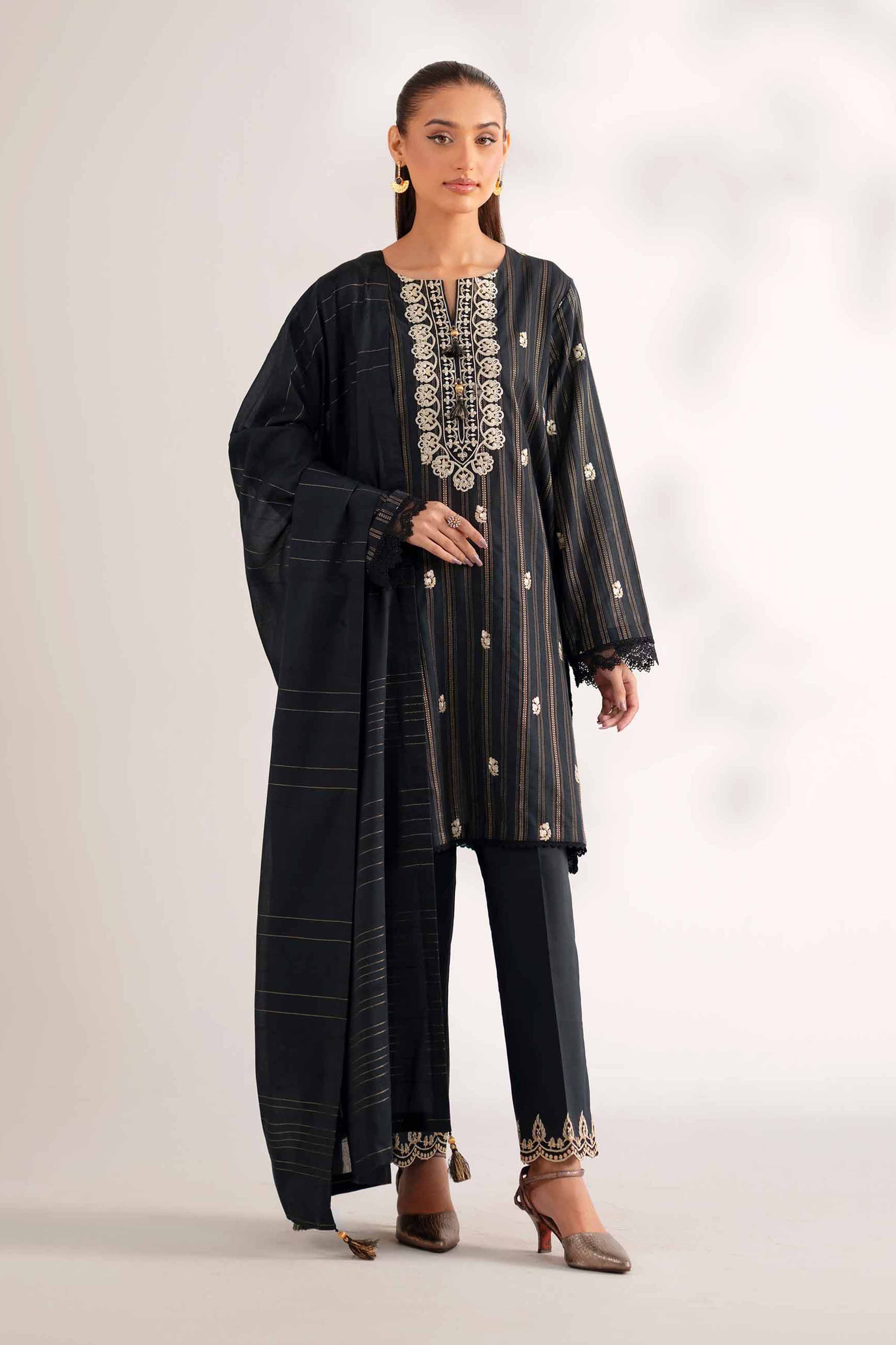 NISHATUAE - Black Embroidered Lawn 3-piece Unstitched Suit