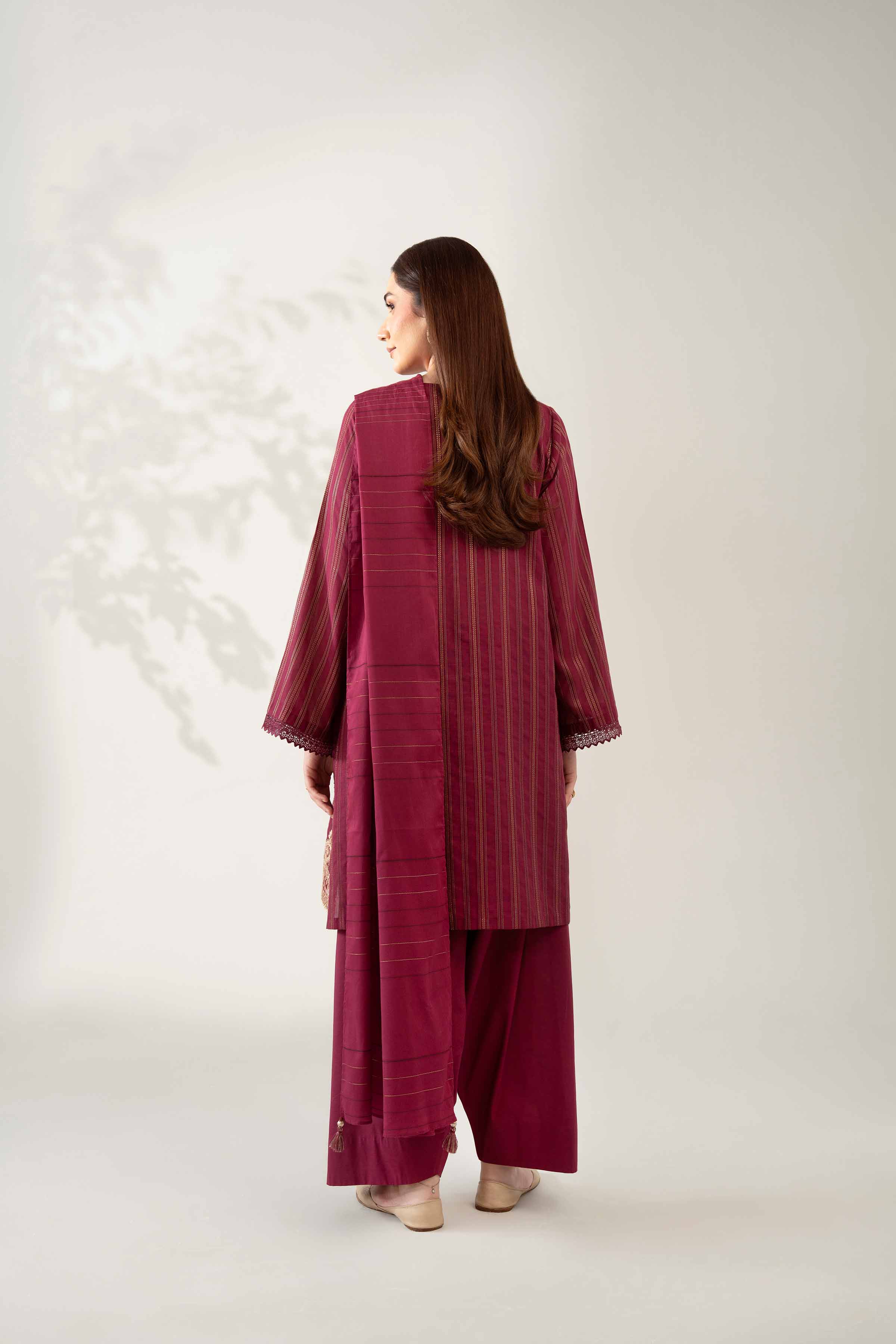 NISHATUAE - Burgundy Embroidered Lawn 3-piece Unstitched Suit