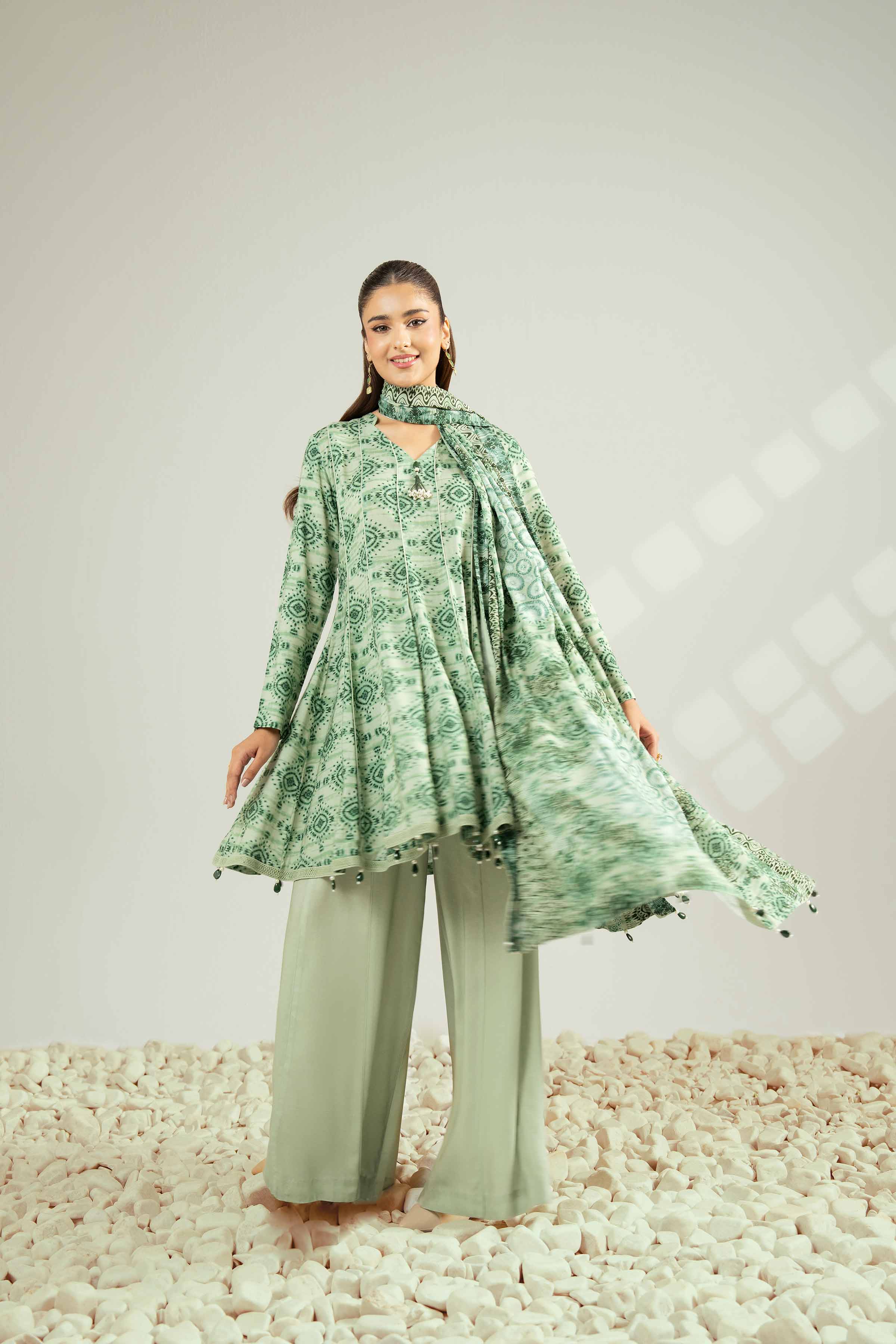 NISHATUAE - Green Printed Linen 3-piece Unstitched Suit