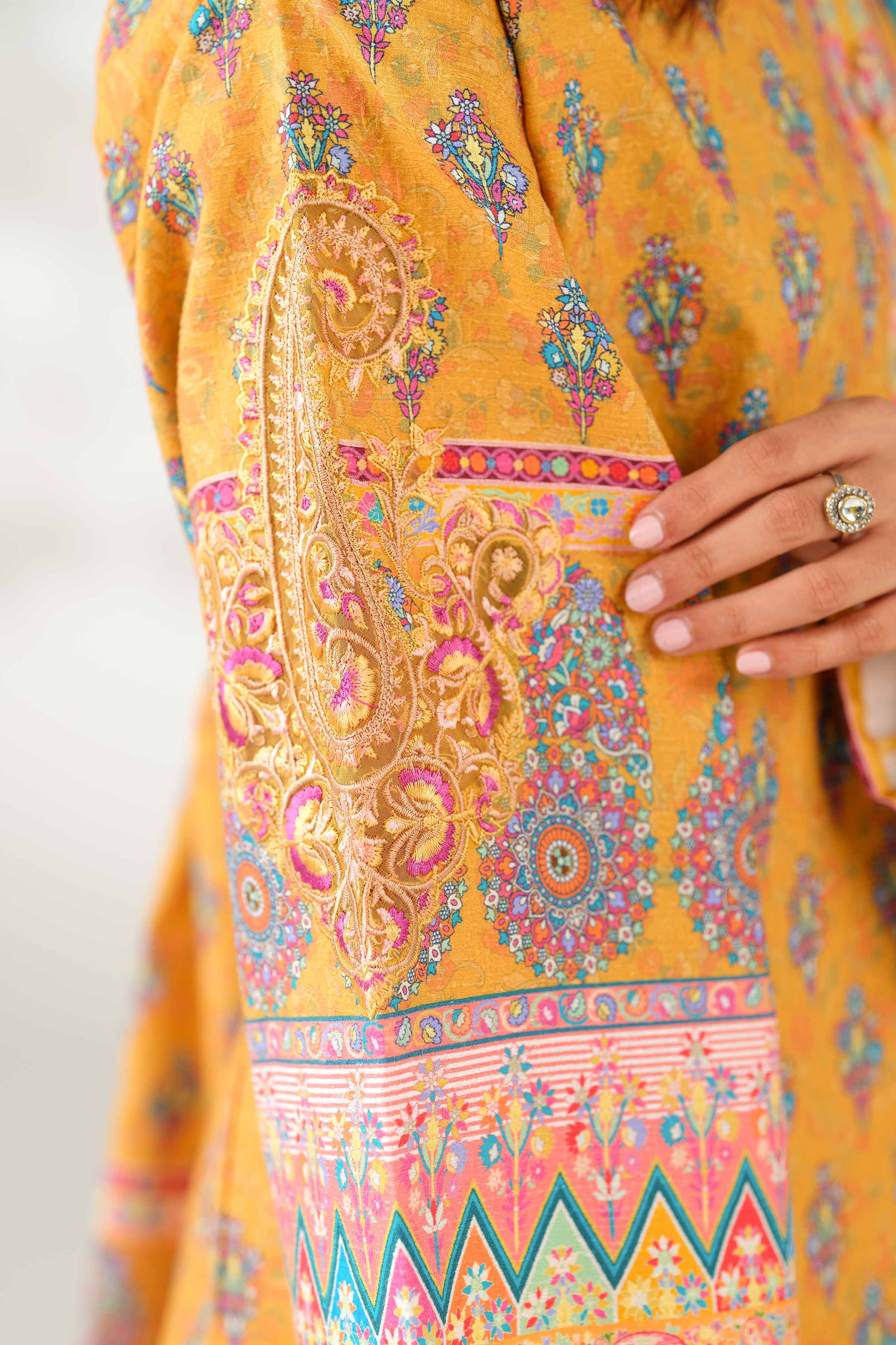 NISHATUAE - Multi Embroidered Jacquard 3-piece Unstitched Suit