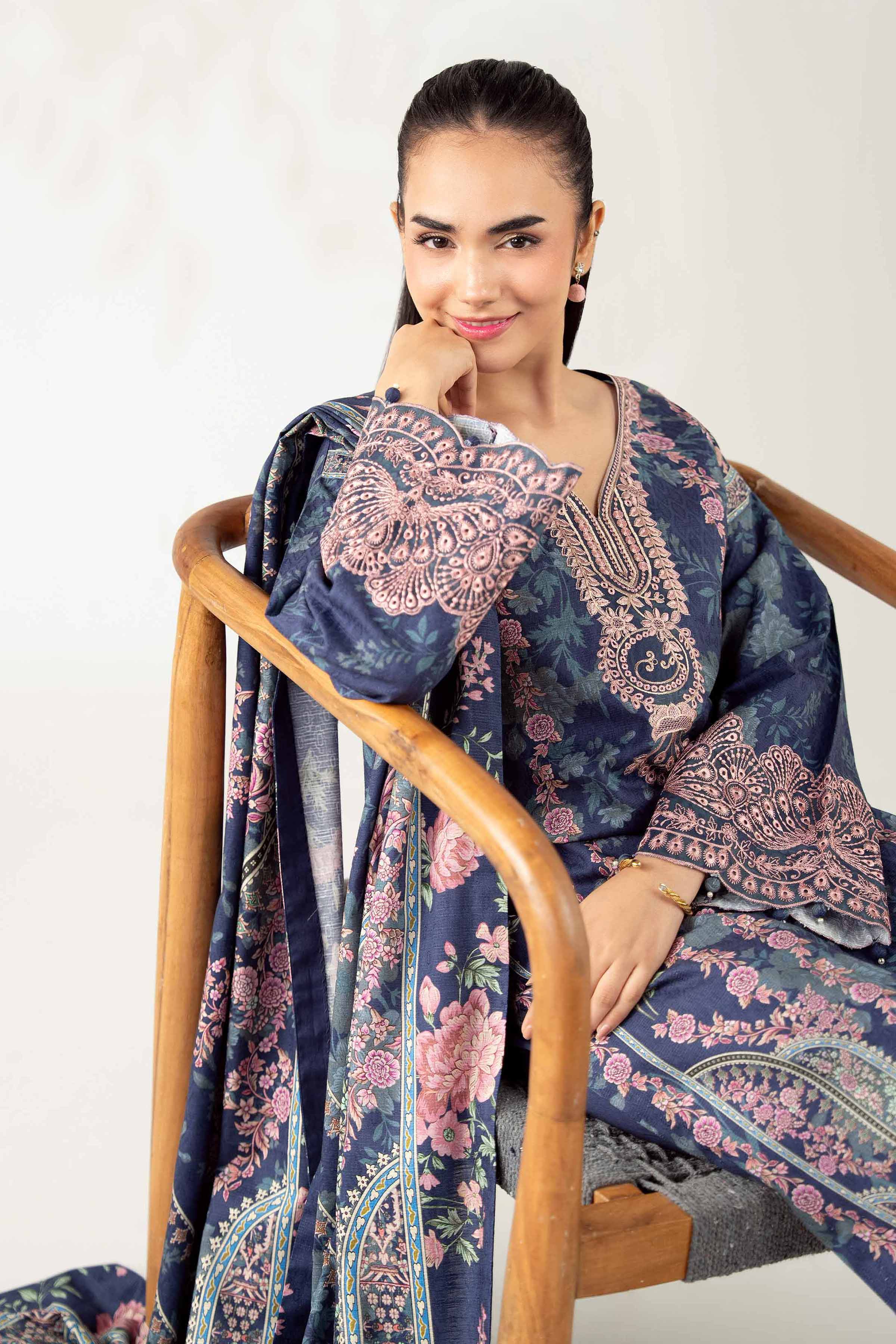 NISHATUAE - Blue Embroidered Jacquard 3-piece Unstitched Suit