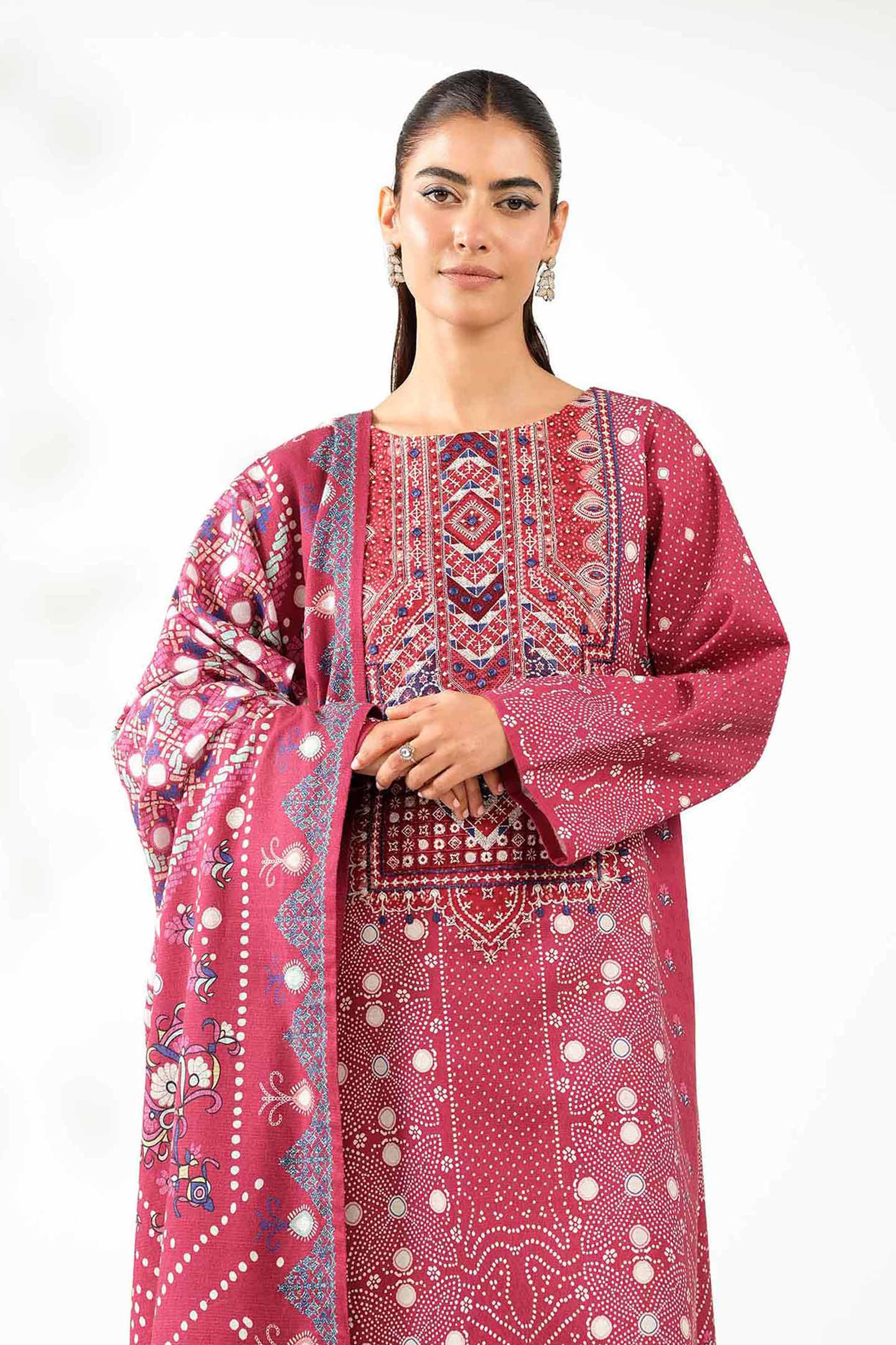 NISHATUAE - Burgundy Embroidered Jacquard 3-piece Unstitched Suit