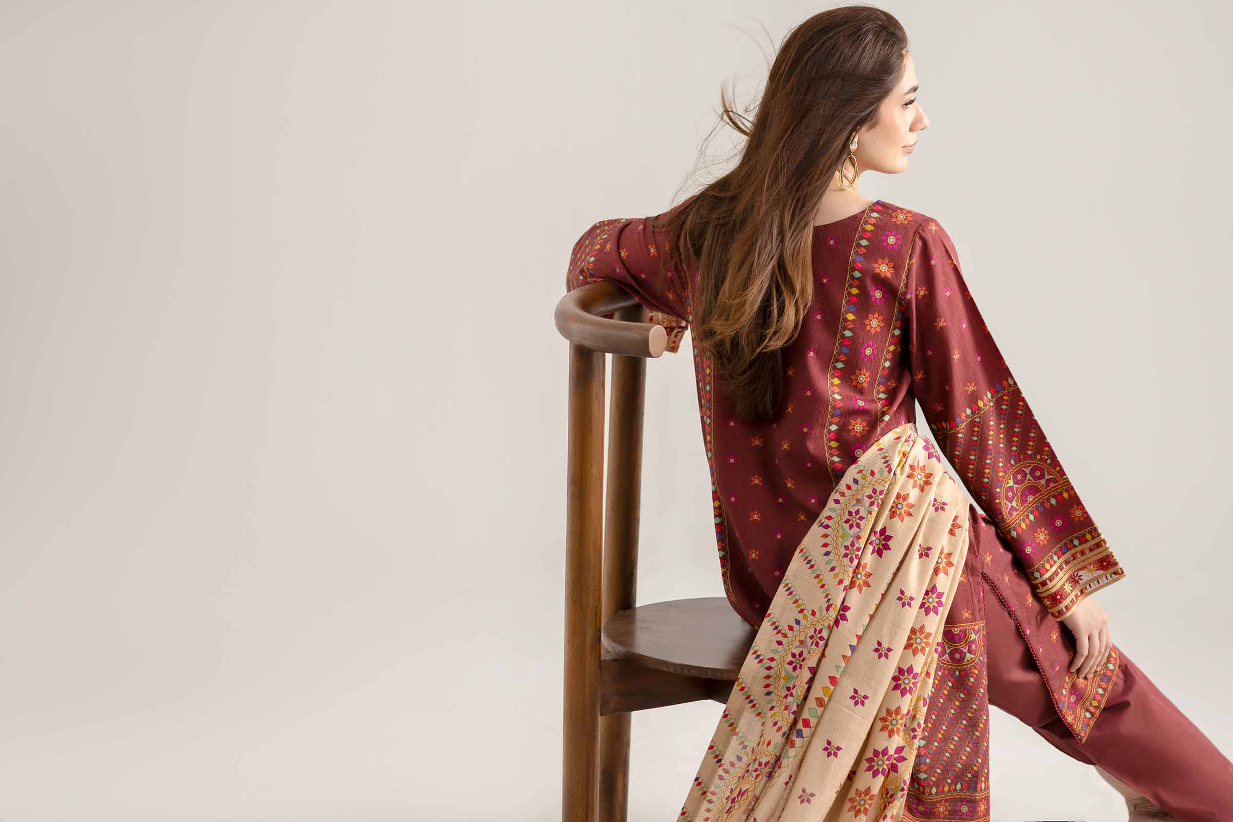 NISHATUAE - Red Embroidered Jacquard 3-piece Unstitched Suit