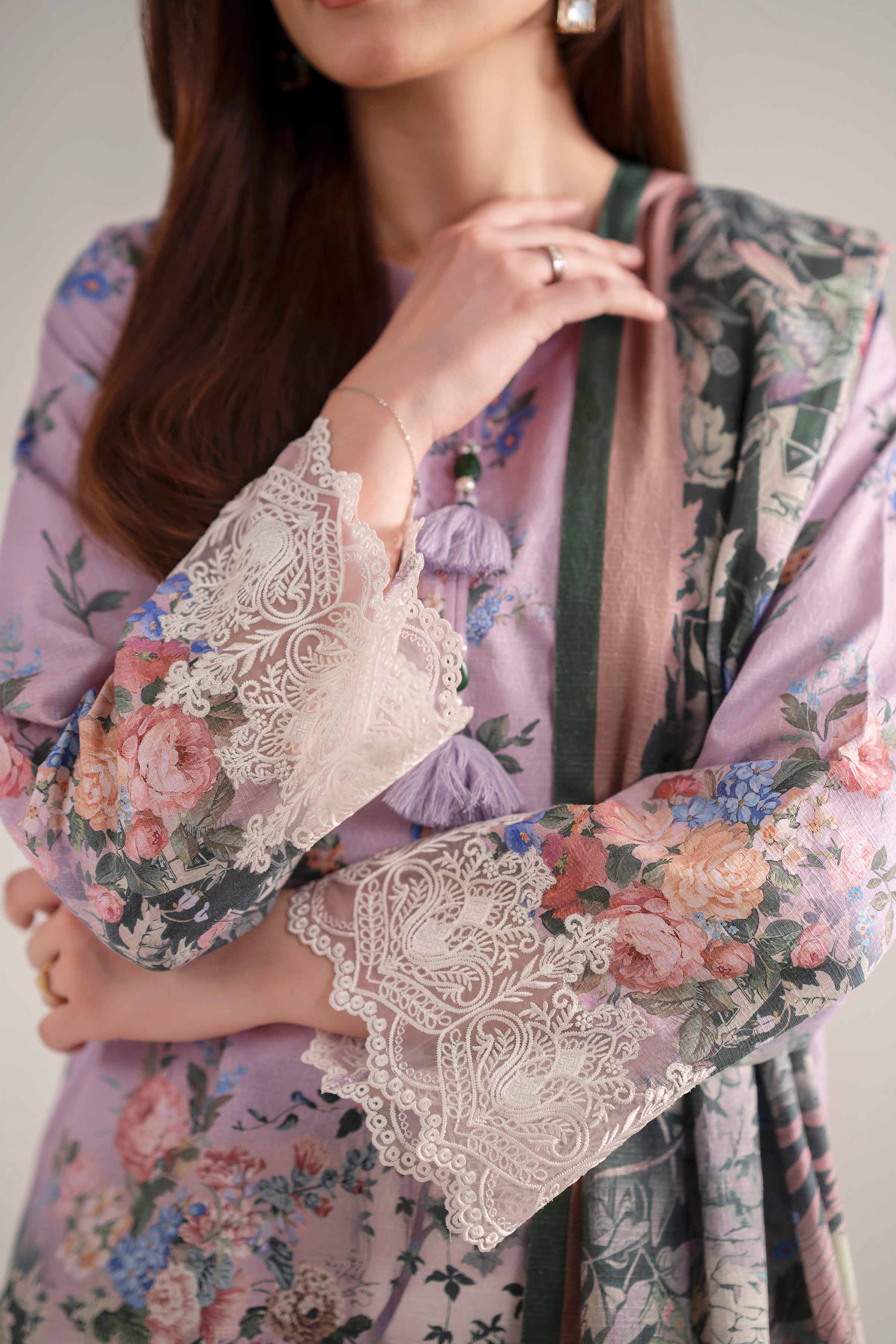 NISHATUAE - Lilac Embroidered Jacquard 3-piece Unstitched Suit