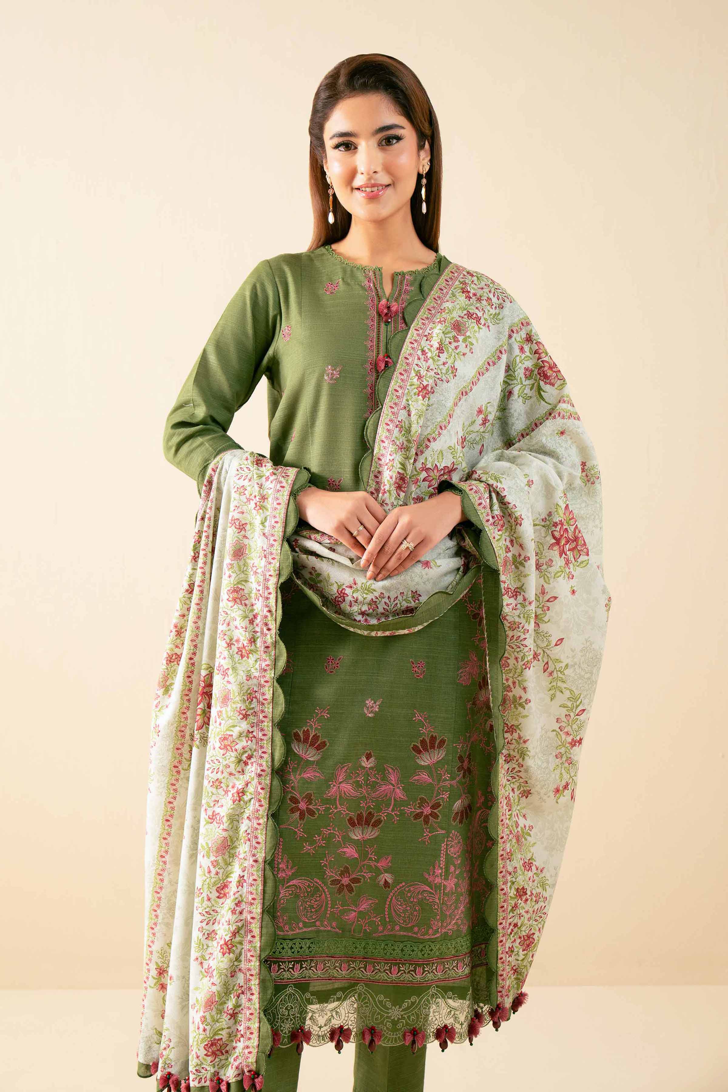 NISHATUAE - Green Embroidered Khaddar 3-piece Unstitched Suit