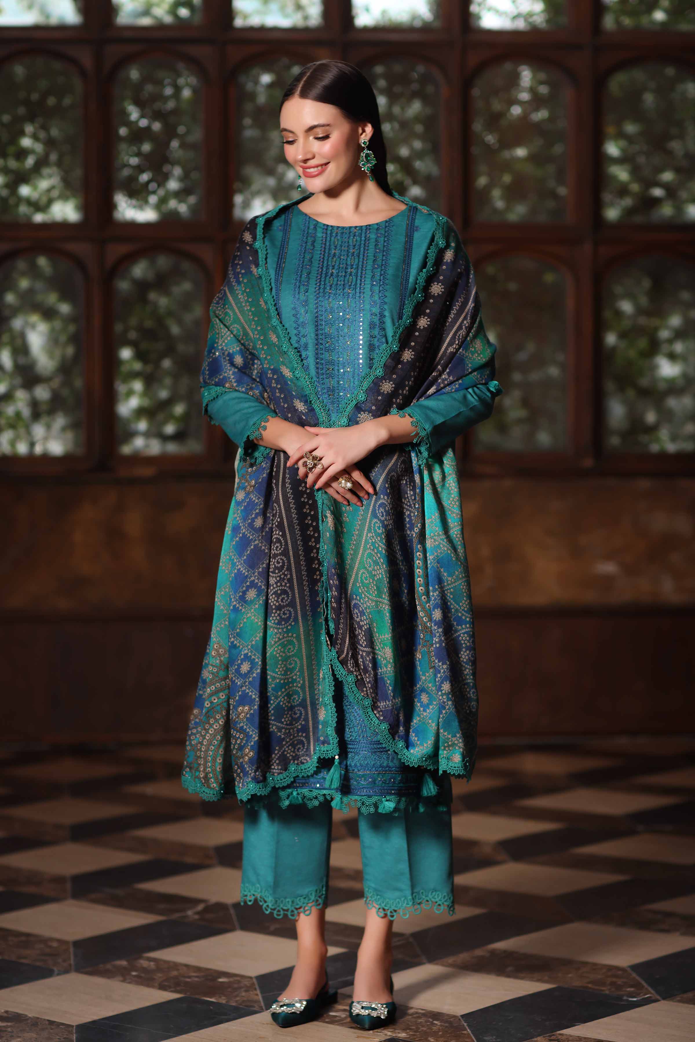 NISHATUAE - Teal Embroidered Karandi 3-piece Unstitched Suit