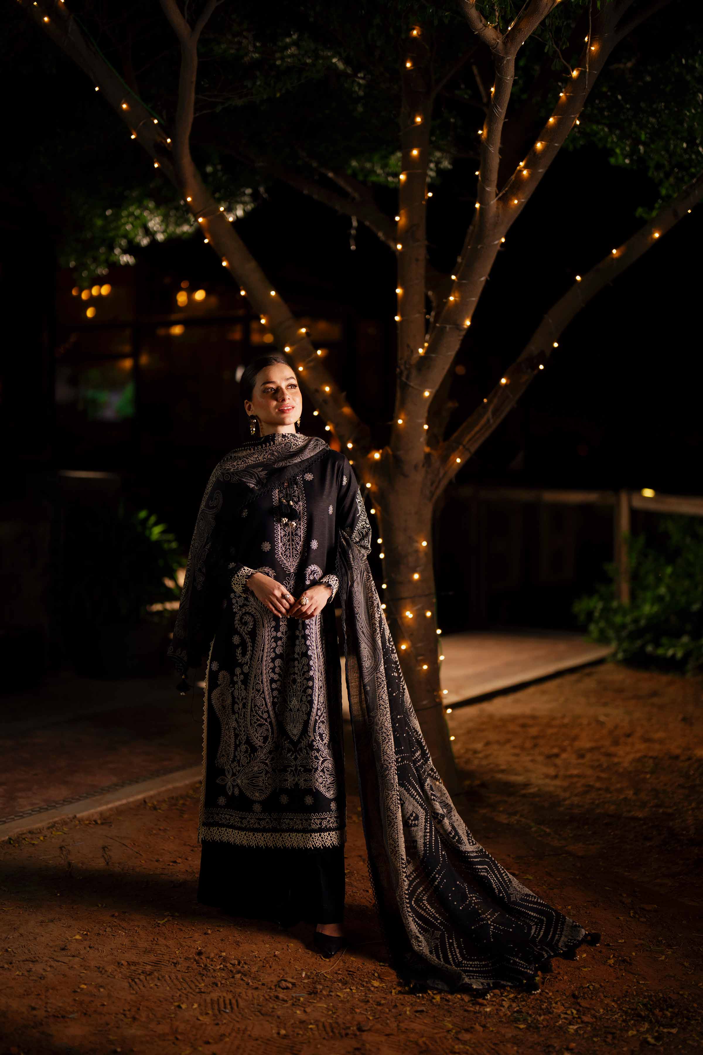 NISHATUAE - Black Embroidered Karandi 3-piece Unstitched Suit
