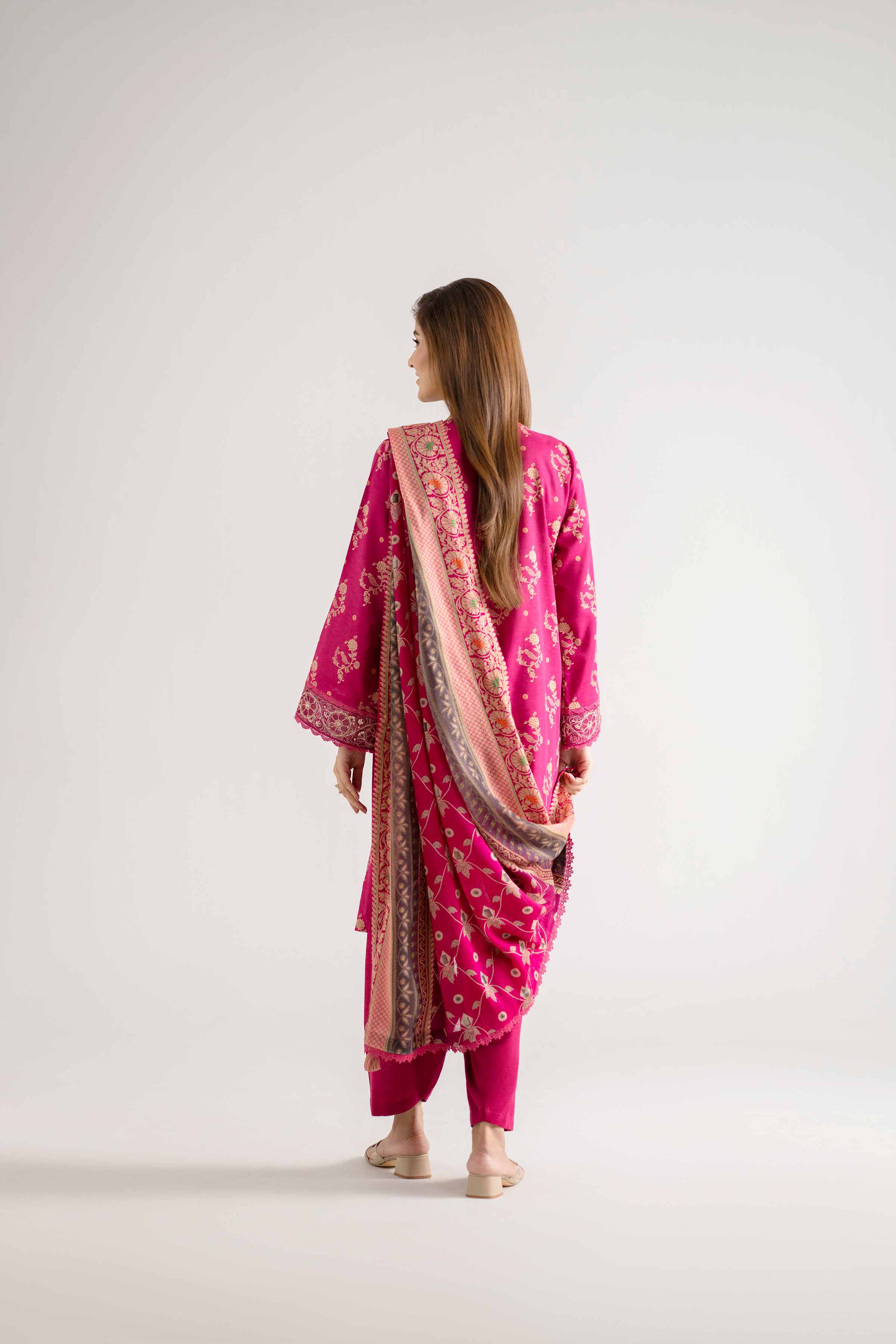 NISHATUAE - Fuchsia Embroidered Karandi 3-piece Unstitched Suit