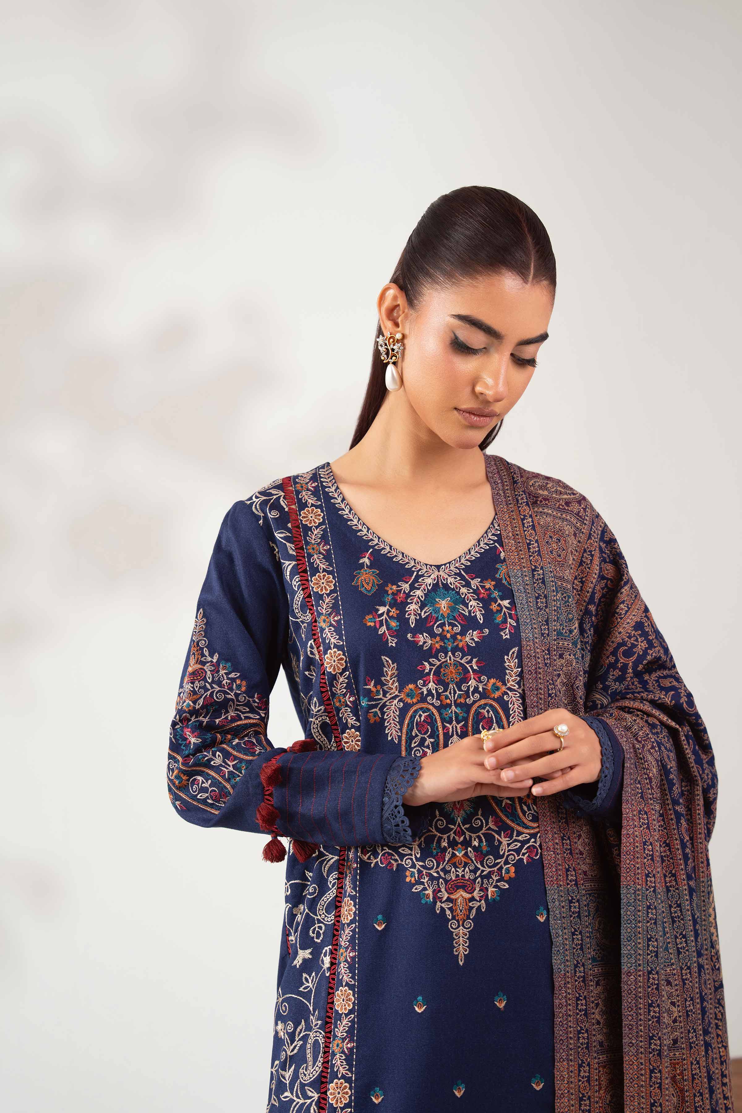 NISHATUAE - Blue Embroidered Karandi 3-piece Unstitched Suit