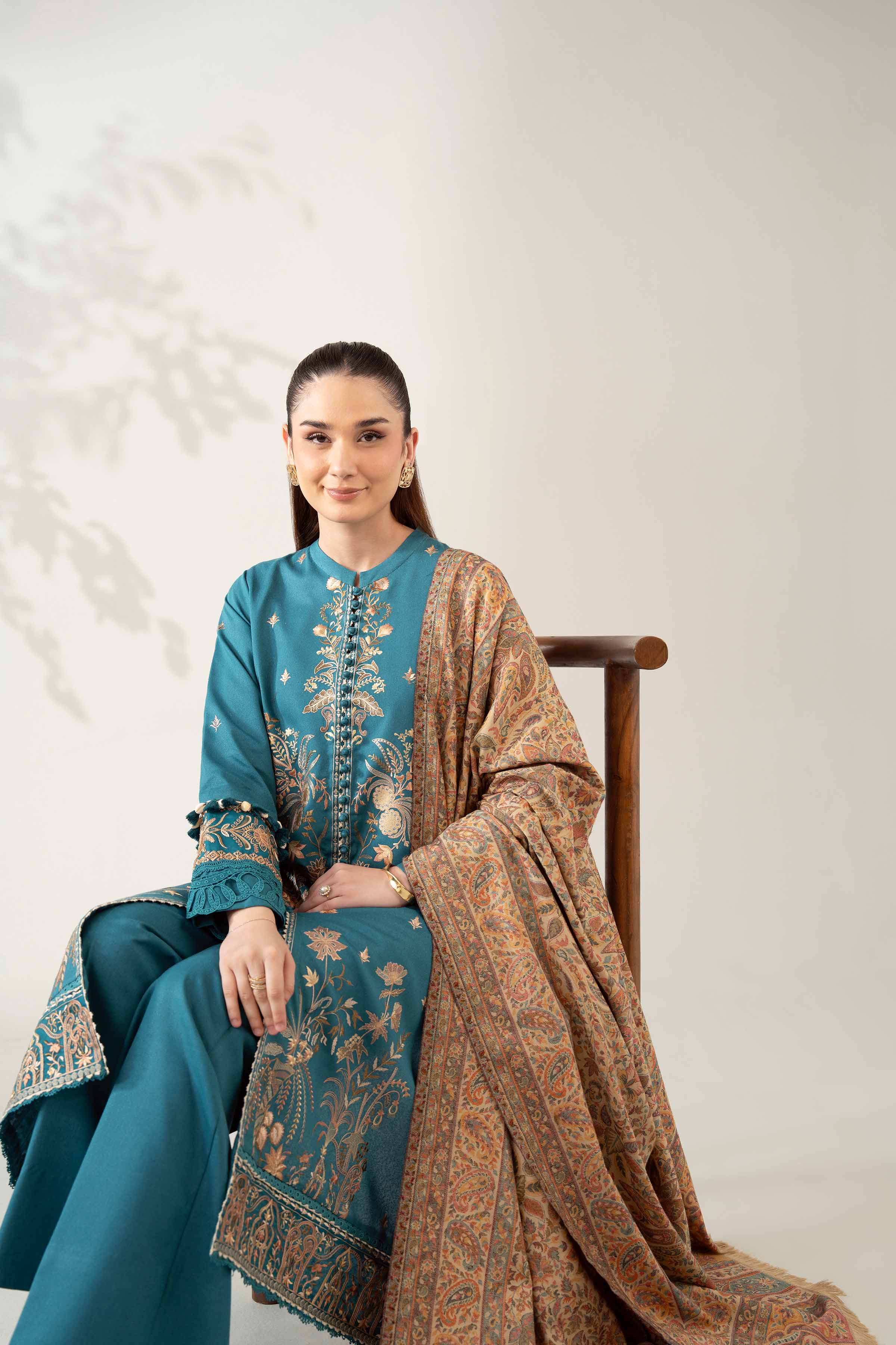 NISHATUAE - Teal Embroidered Karandi 3-piece Unstitched Suit
