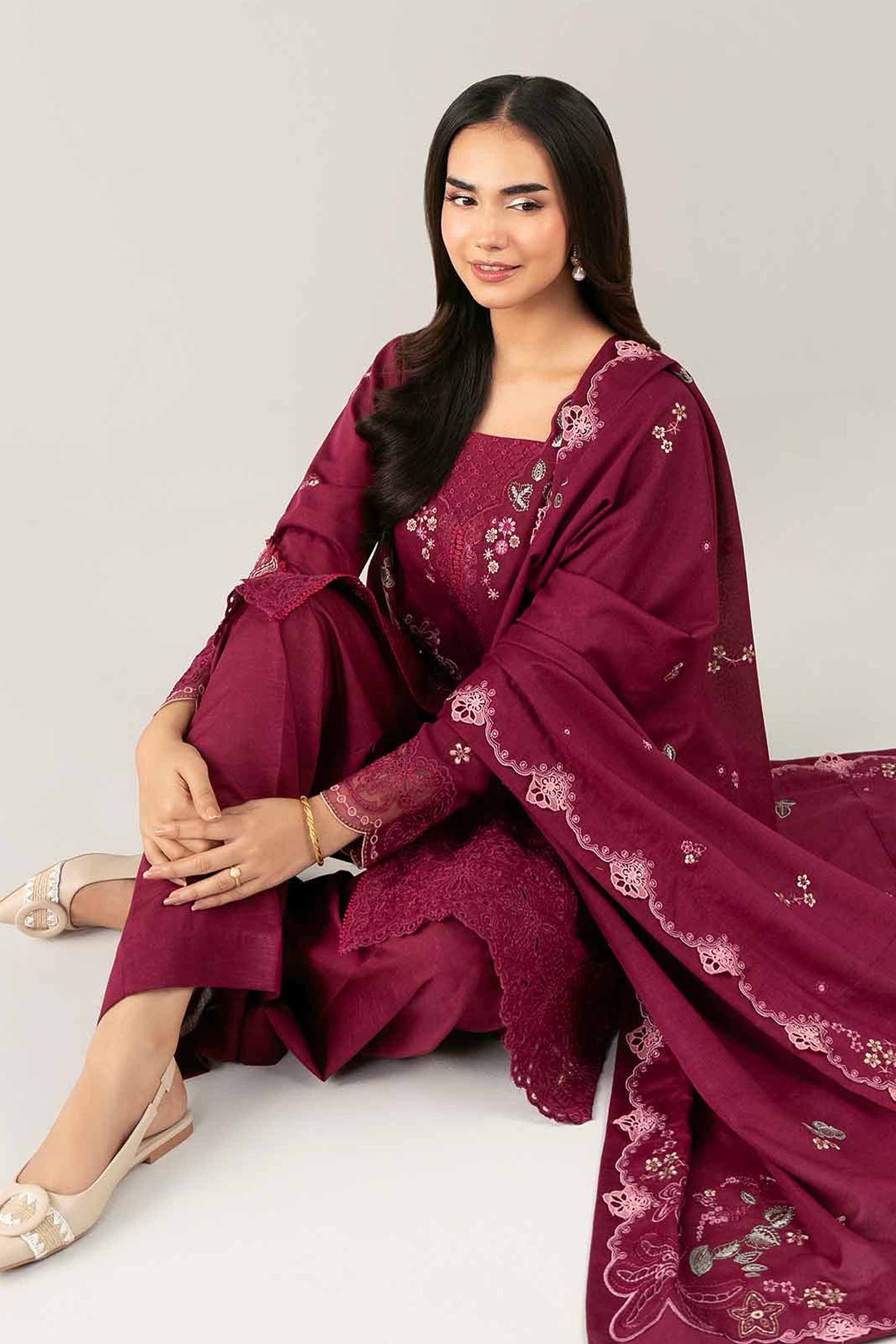 NISHATUAE - Burgundy Embroidered Karandi 3-piece Unstitched Suit