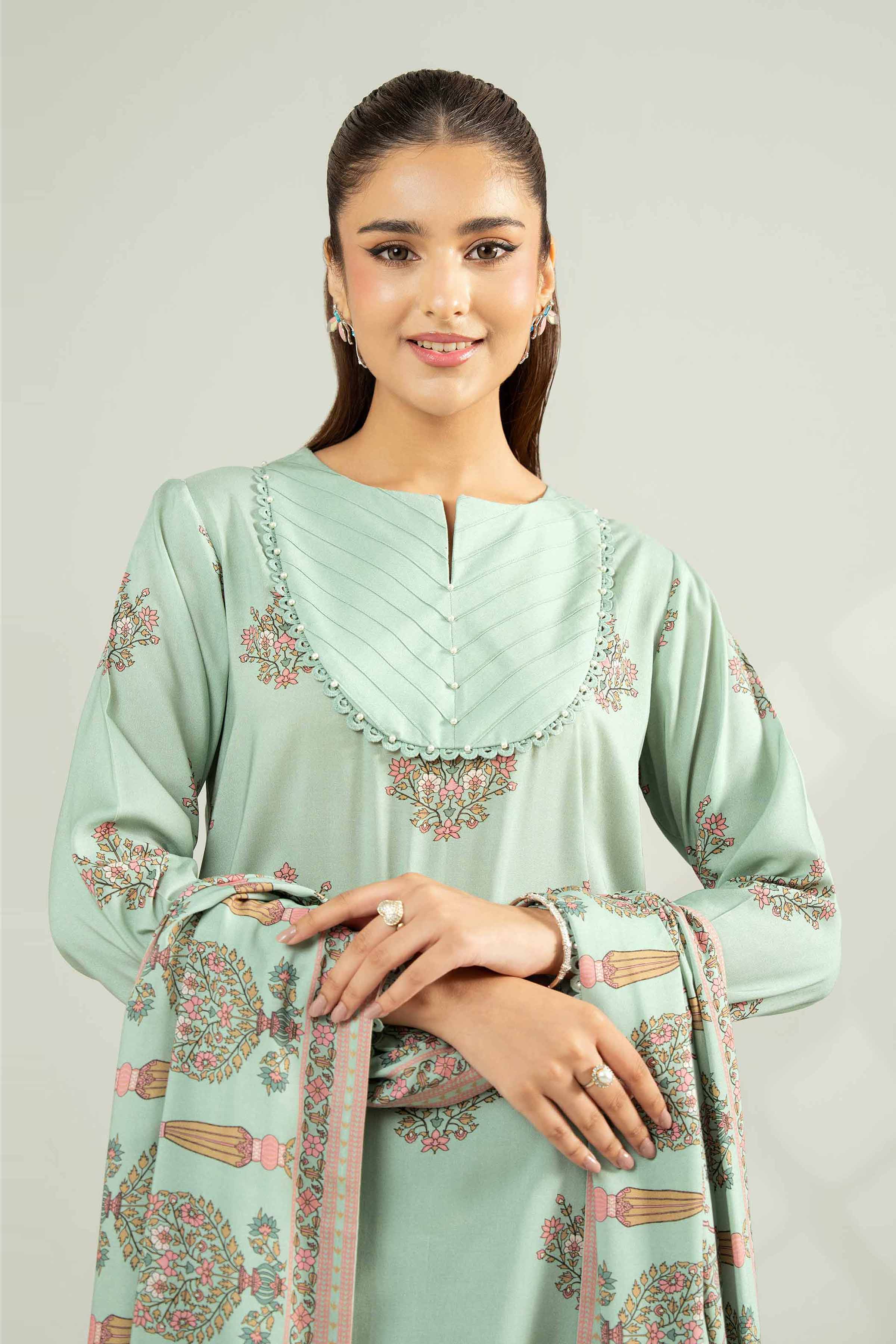 NISHATUAE - Green Printed Linen 3-piece Unstitched Suit