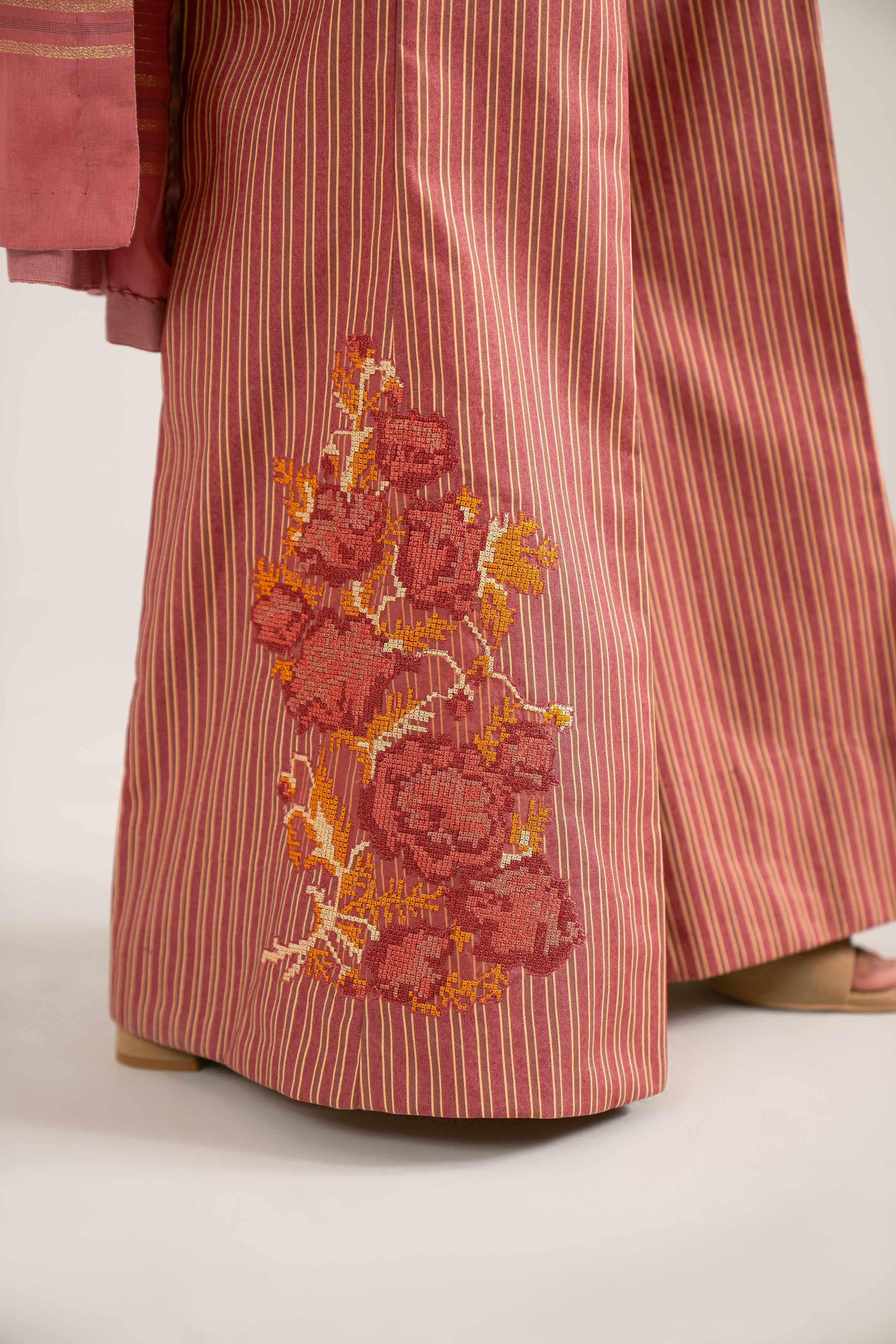NISHATUAE - Coral Embroidered Cotton 3-piece Unstitched Suit