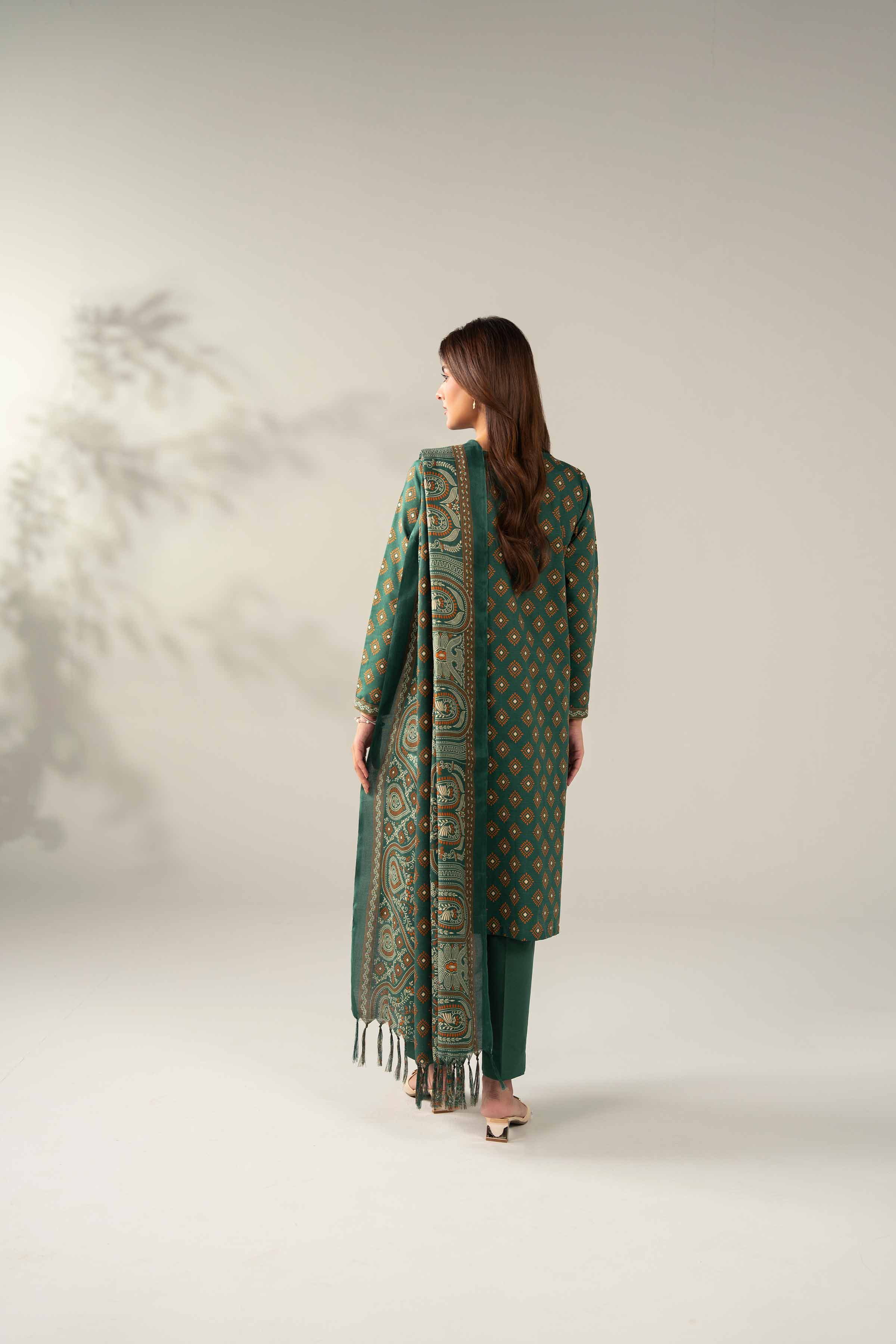 NISHATUAE - Green Embroidered Khaddar 3-piece Unstitched Suit