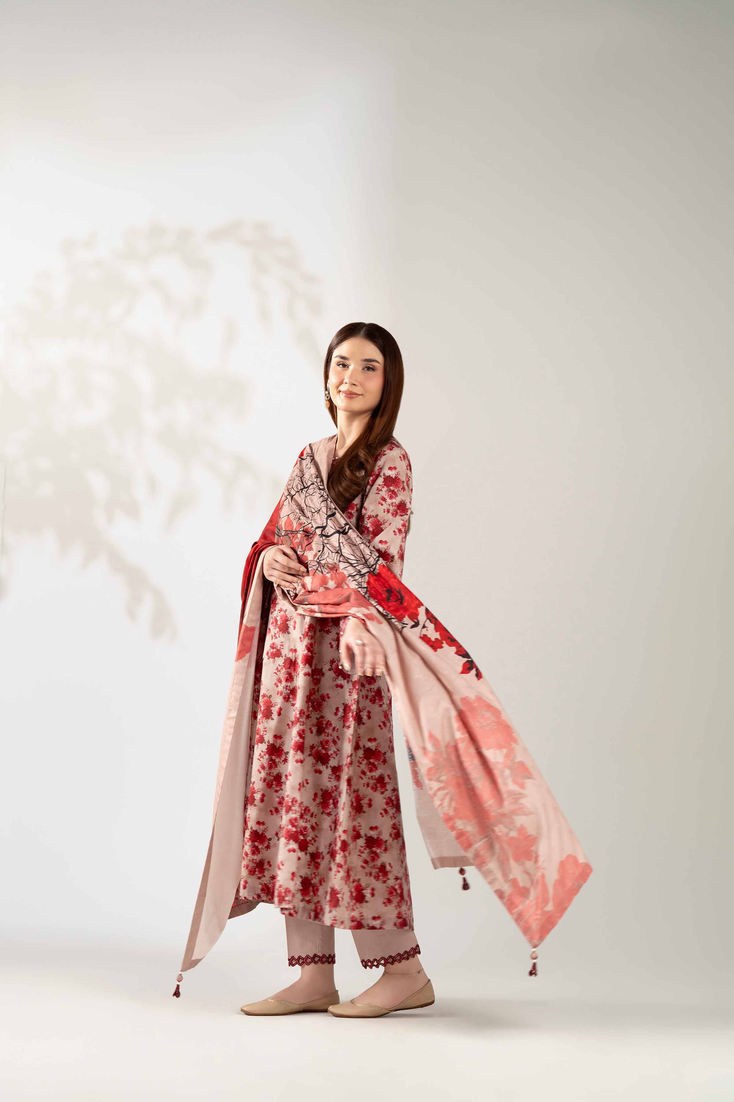 NISHATUAE - Rose Embroidered Jacquard 3-piece Unstitched Suit