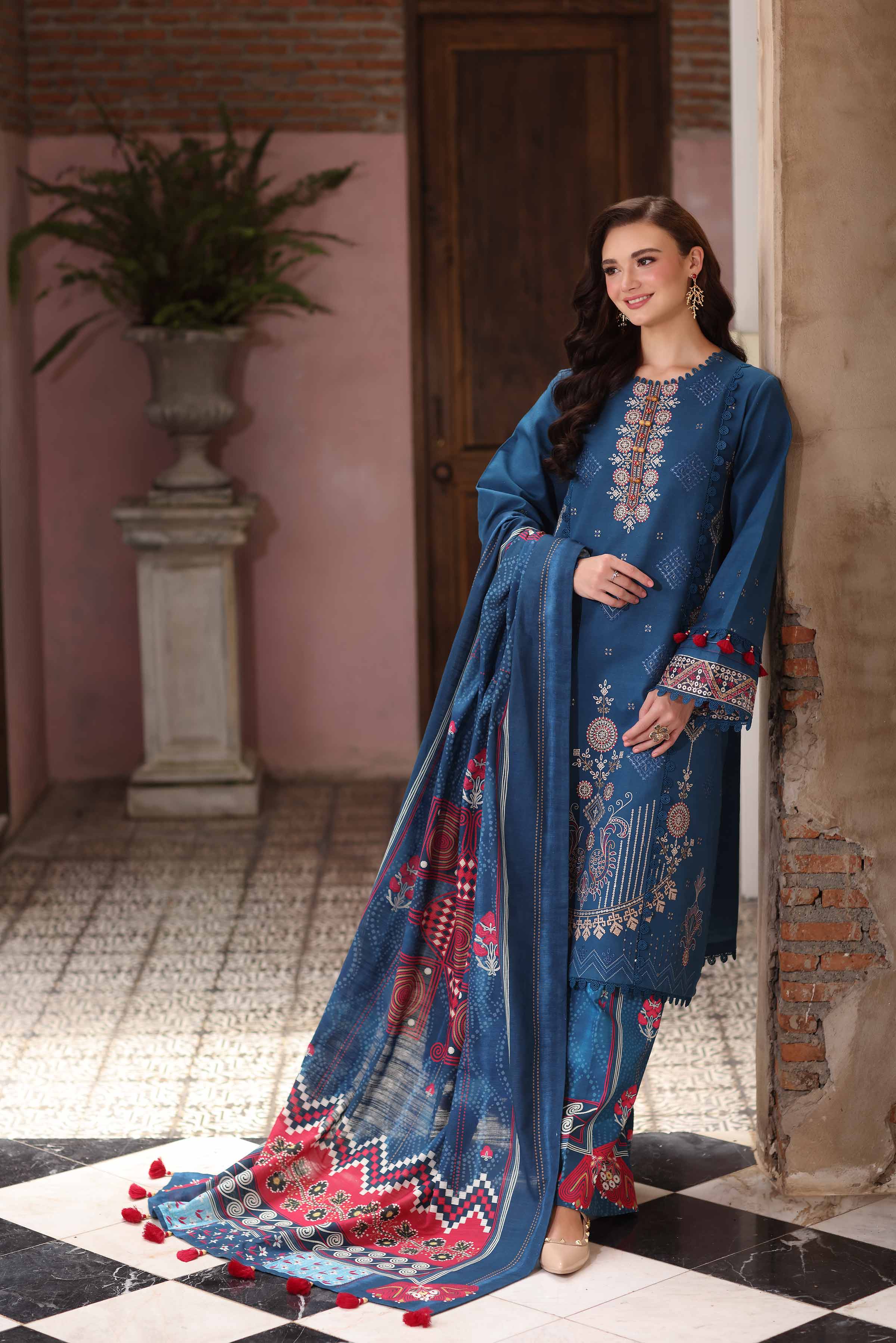 NISHATUAE - Blue Embroidered Khaddar 3-piece Unstitched Suit