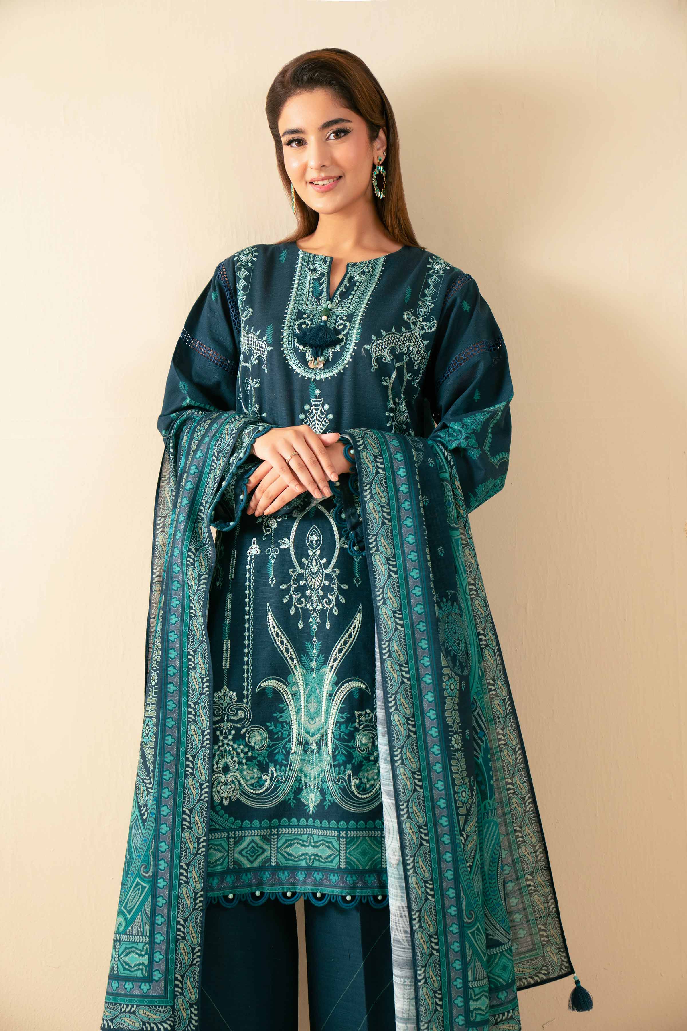 NISHATUAE - Blue Embroidered Khaddar 3-piece Unstitched Suit